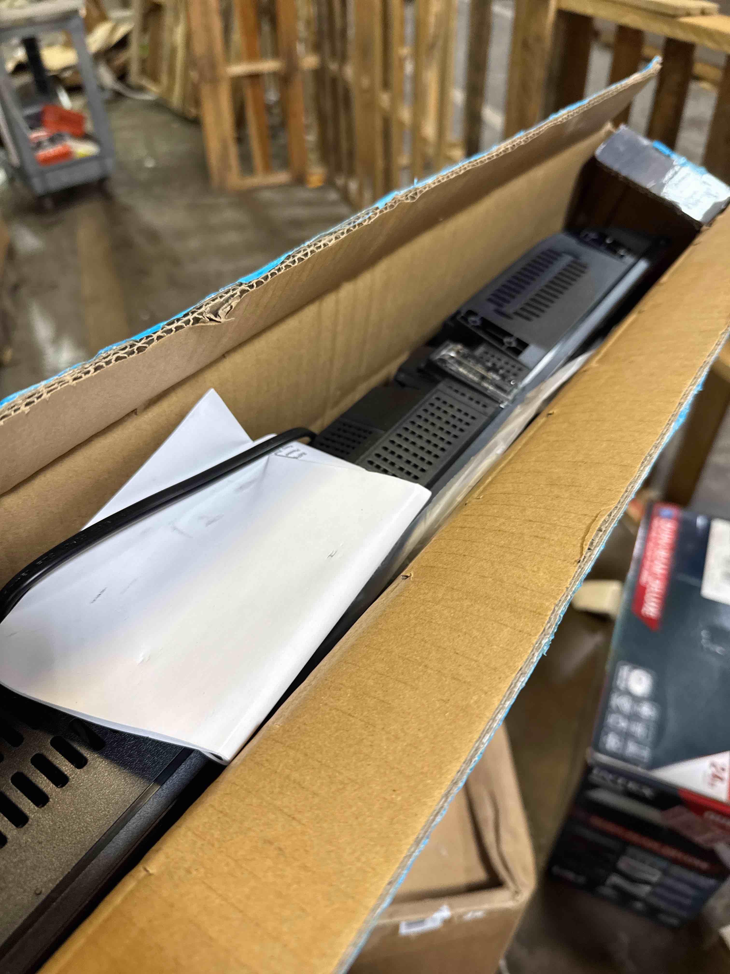 https://s3.amazonaws.com/lotting-images-prod/phillipi/TEA3367359_1752595941802.jpeg