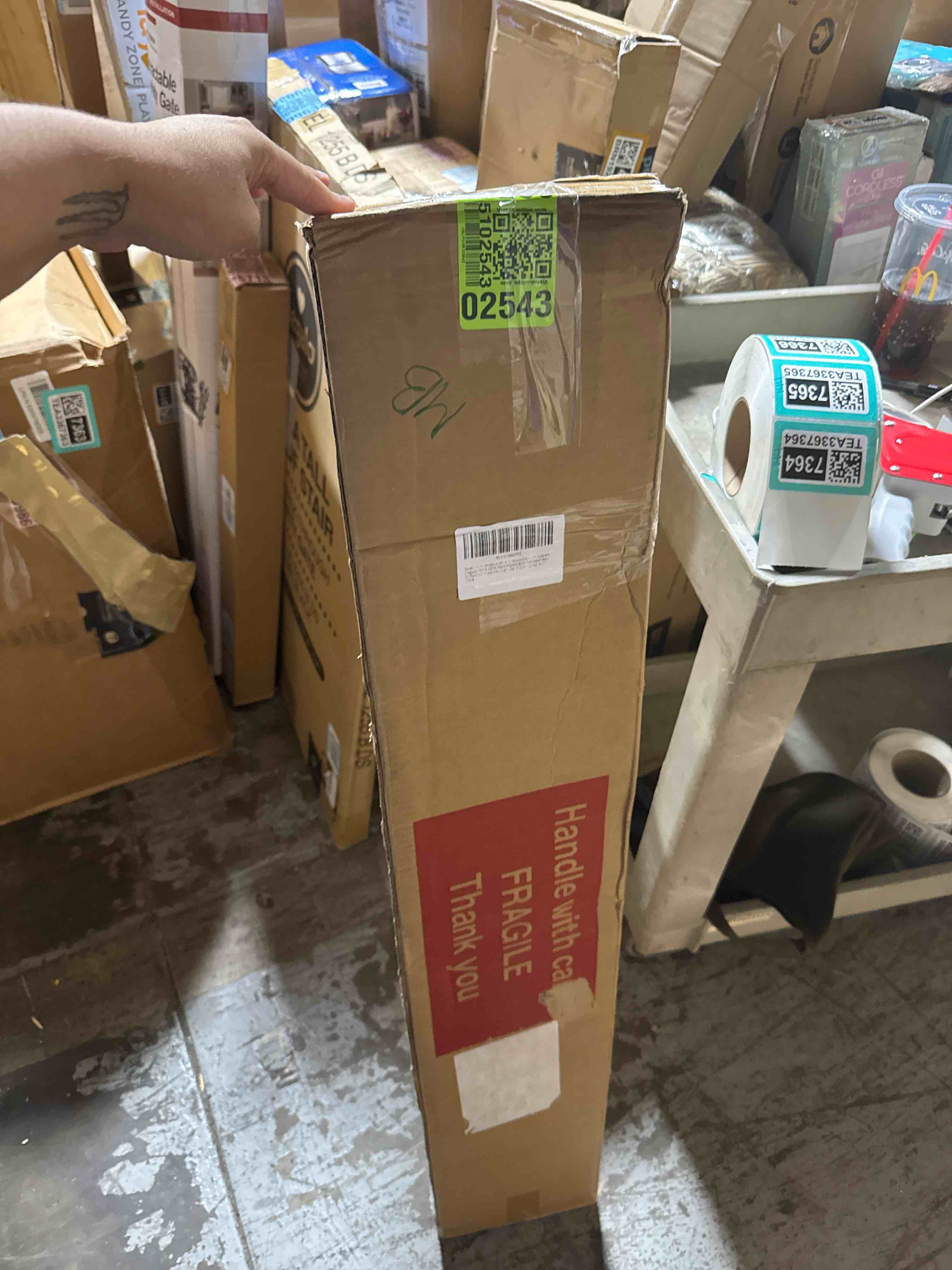 https://s3.amazonaws.com/lotting-images-prod/phillipi/TEA3367364_1752784623368.jpeg