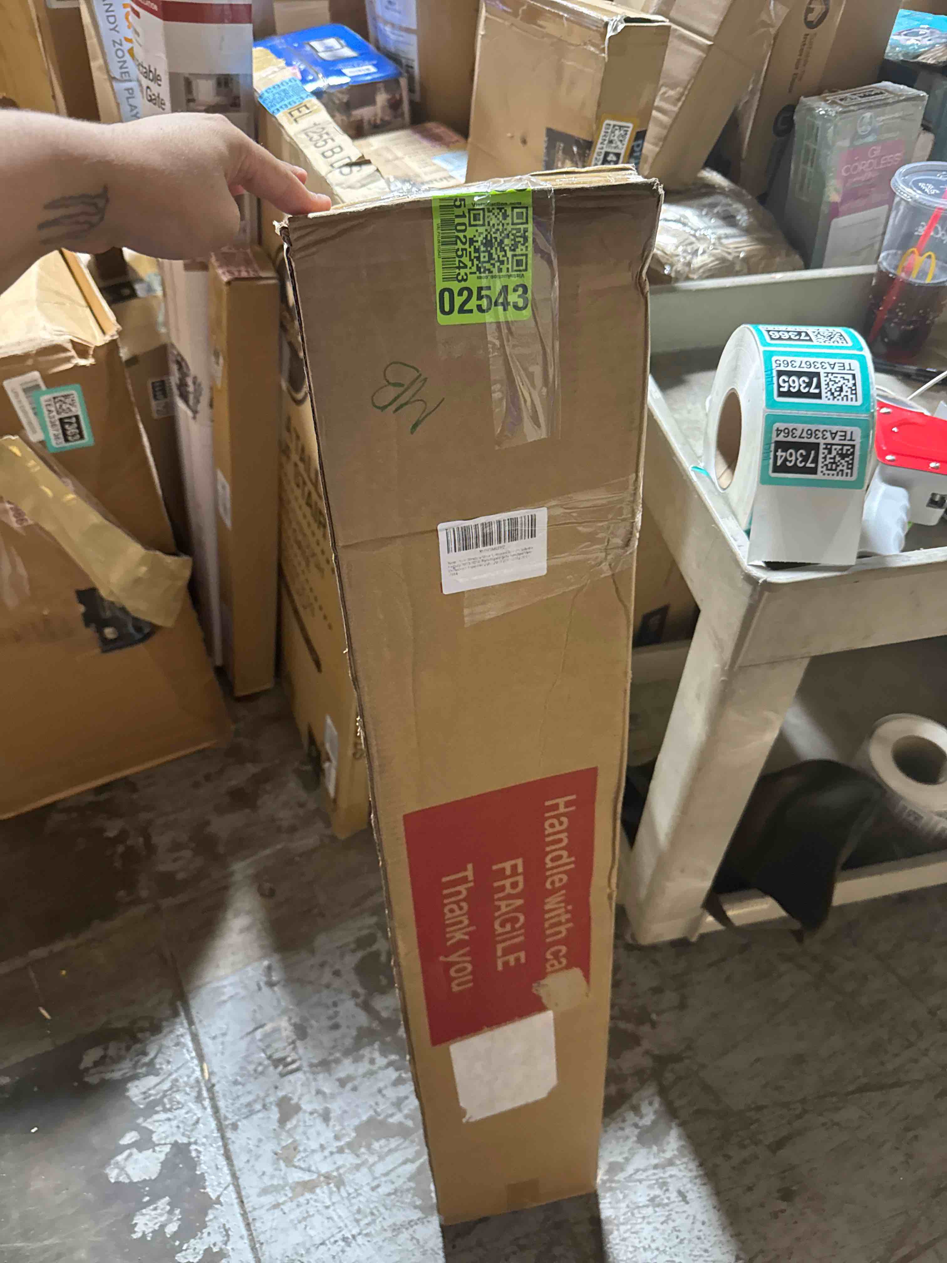 https://s3.amazonaws.com/lotting-images-prod/phillipi/TEA3367364_1752784624119.jpeg