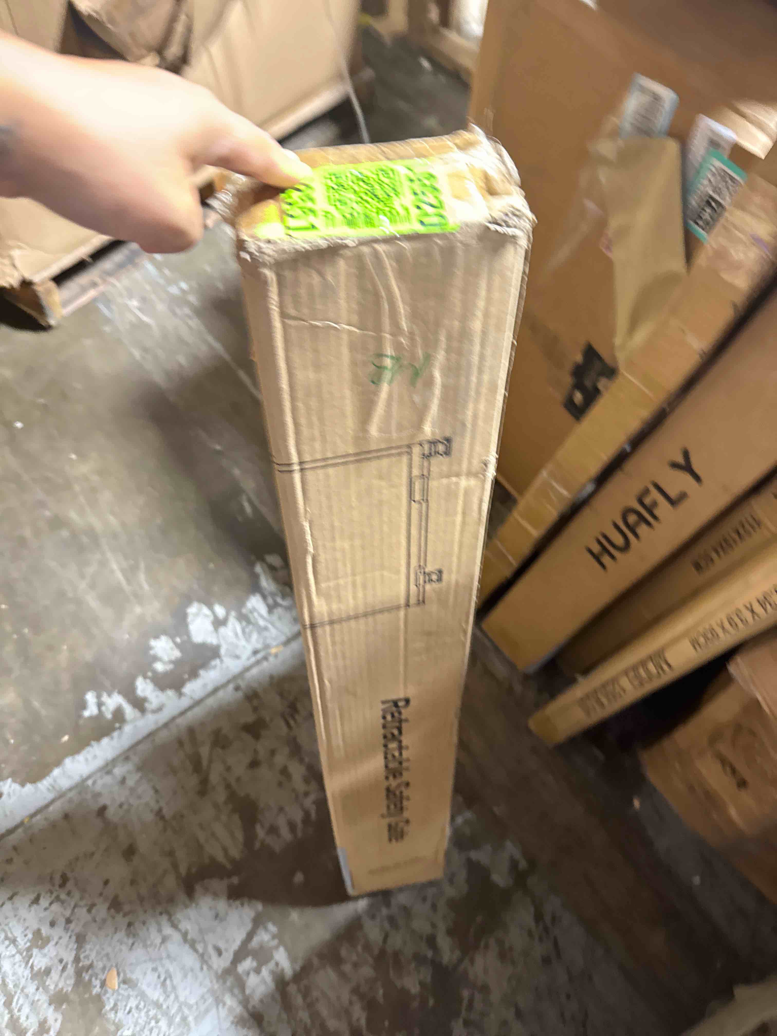 https://s3.amazonaws.com/lotting-images-prod/phillipi/TEA3367371_1752842720506.jpeg
