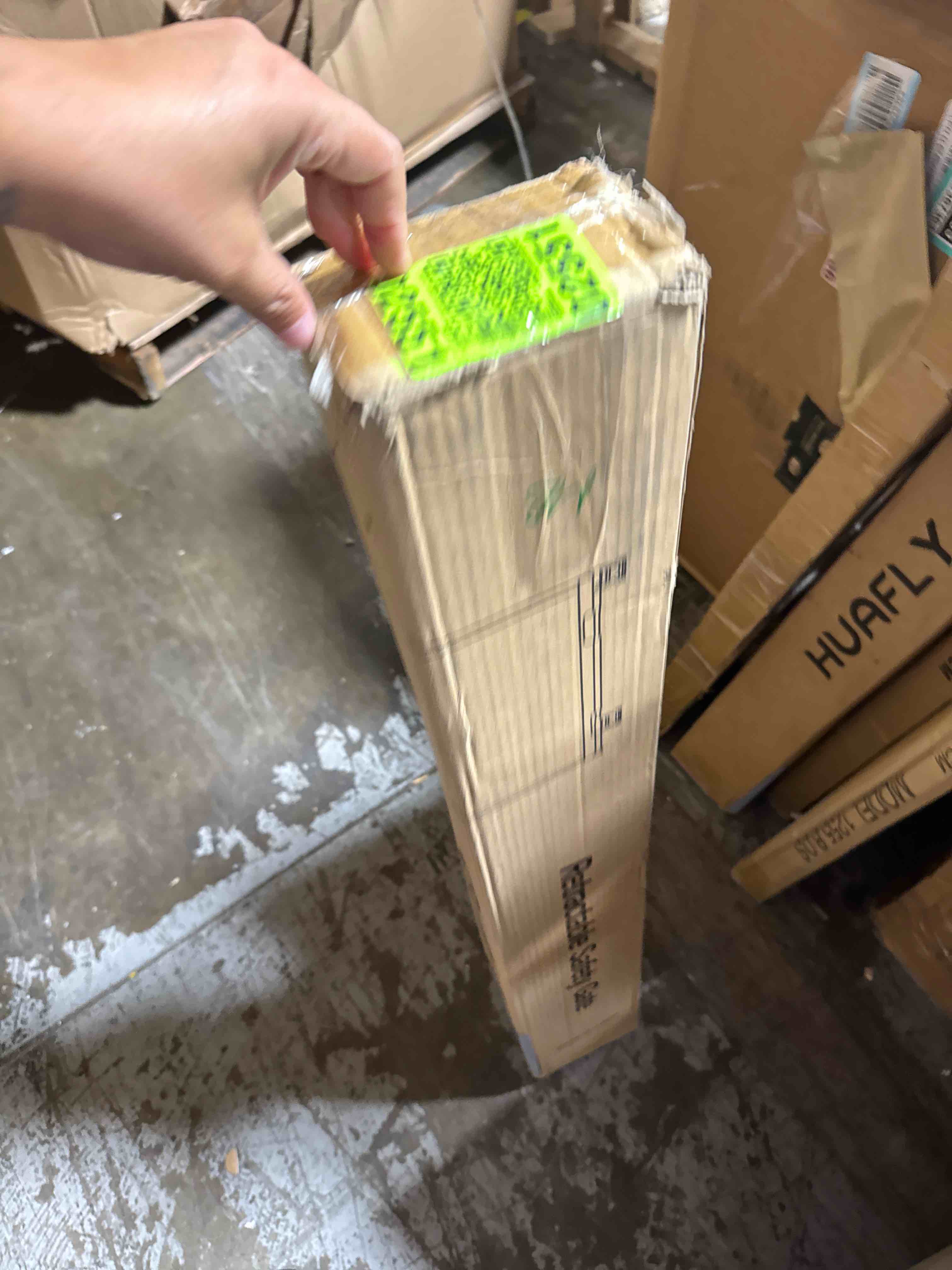 https://s3.amazonaws.com/lotting-images-prod/phillipi/TEA3367371_1752842721796.jpeg