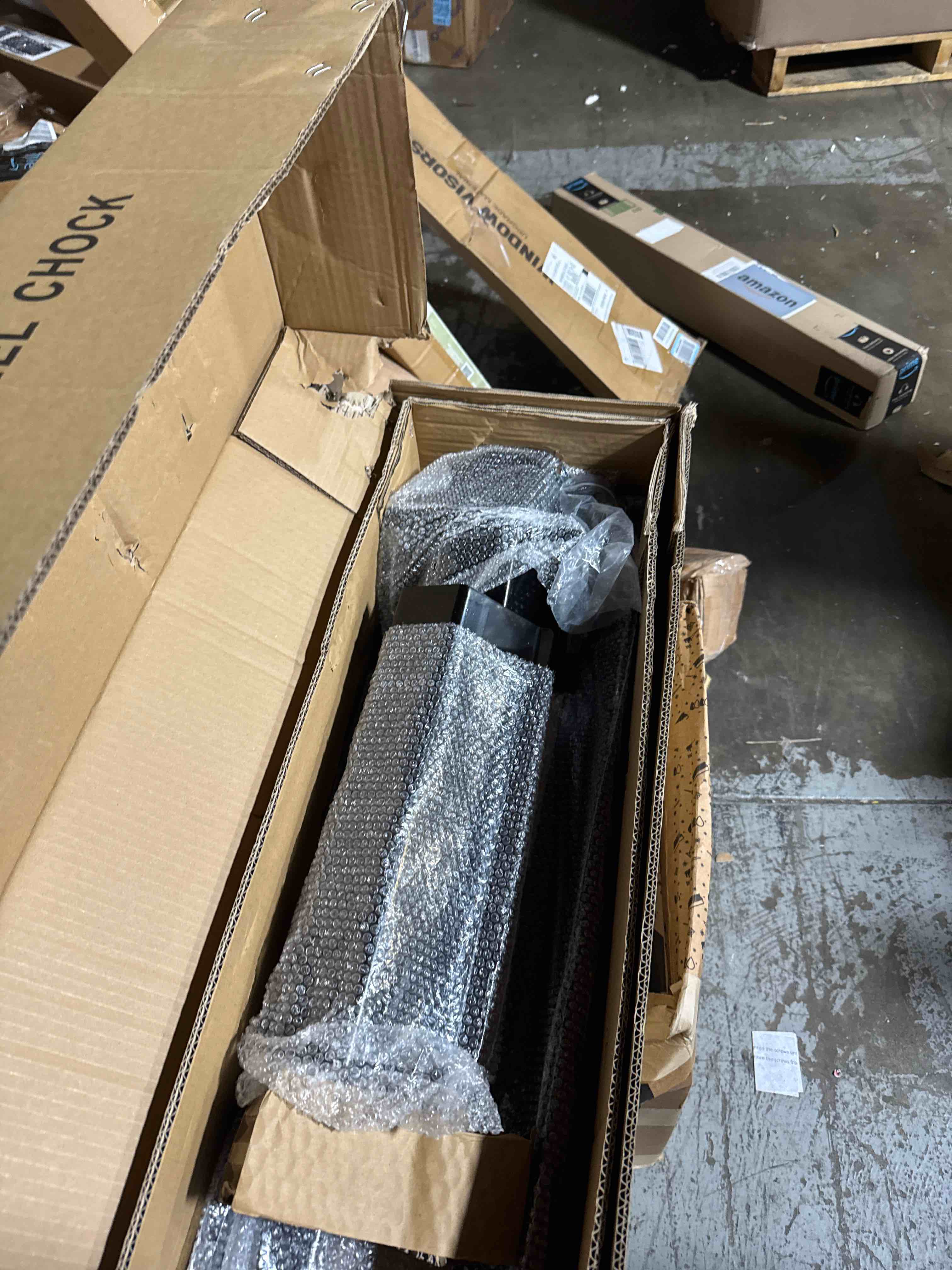 https://s3.amazonaws.com/lotting-images-prod/phillipi/TEA3367380_1752844742765.jpeg