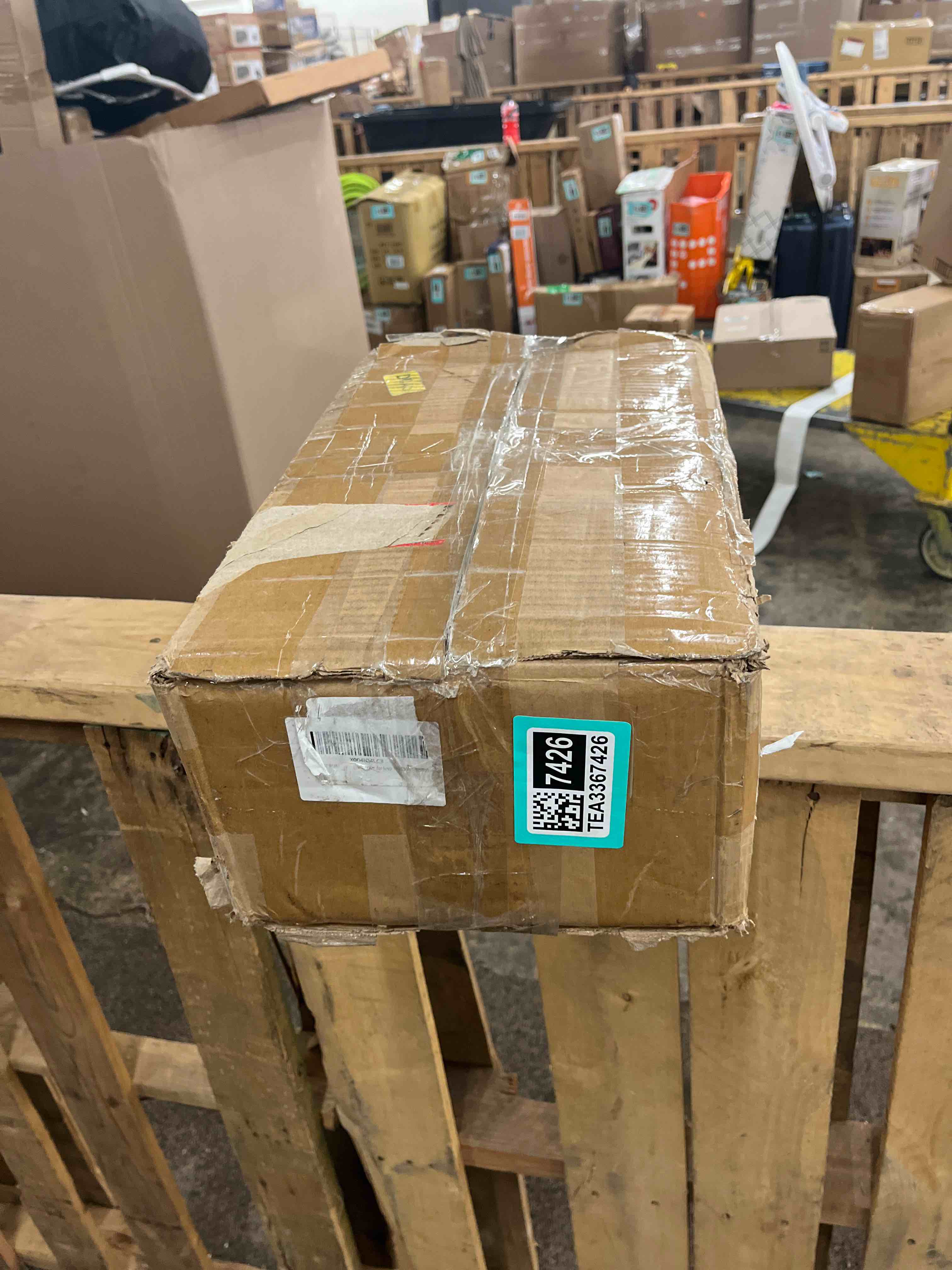https://s3.amazonaws.com/lotting-images-prod/phillipi/TEA3367426_1753112981187.jpeg
