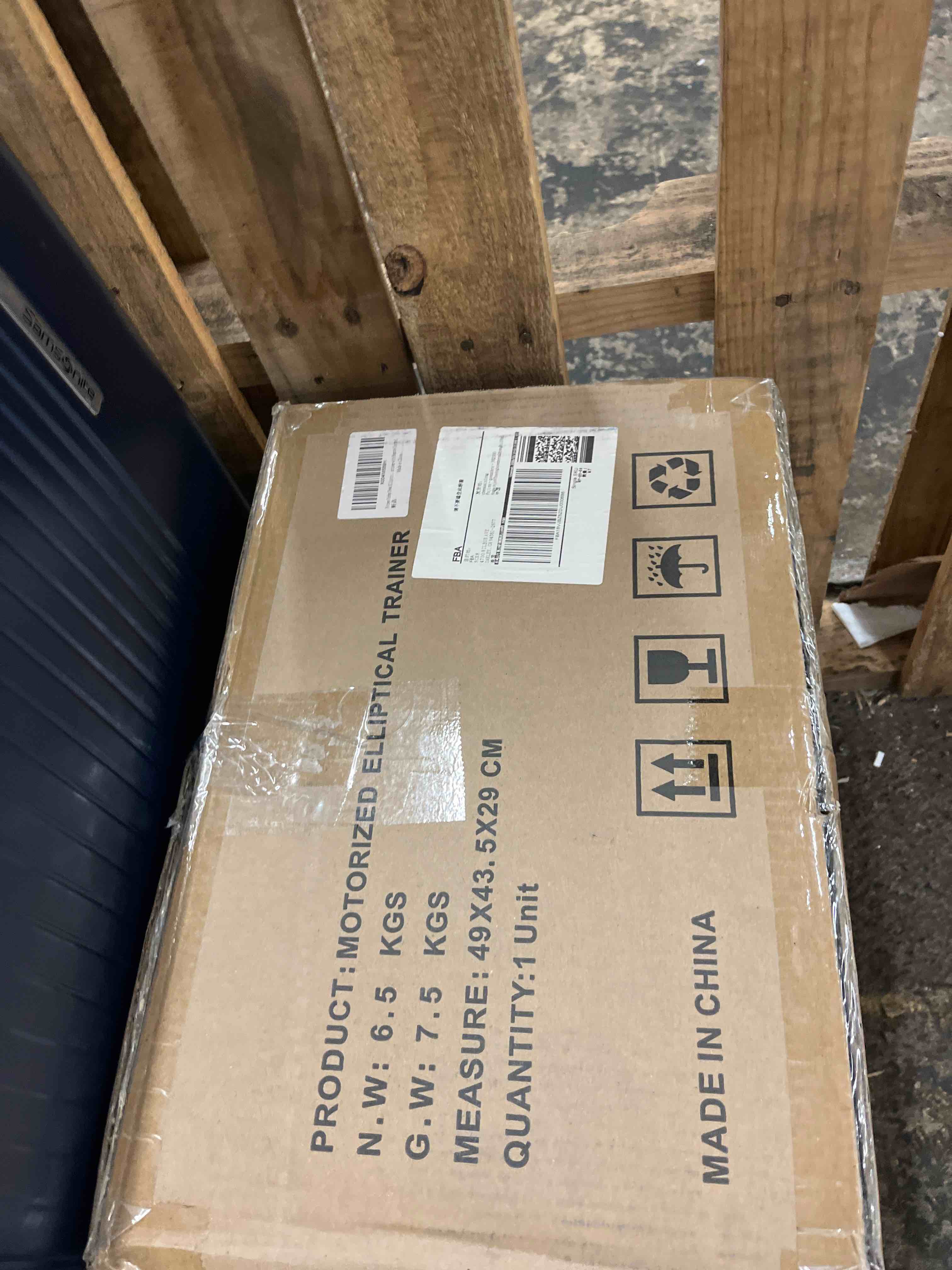 https://s3.amazonaws.com/lotting-images-prod/phillipi/TEA3367433_1753113068492.jpeg