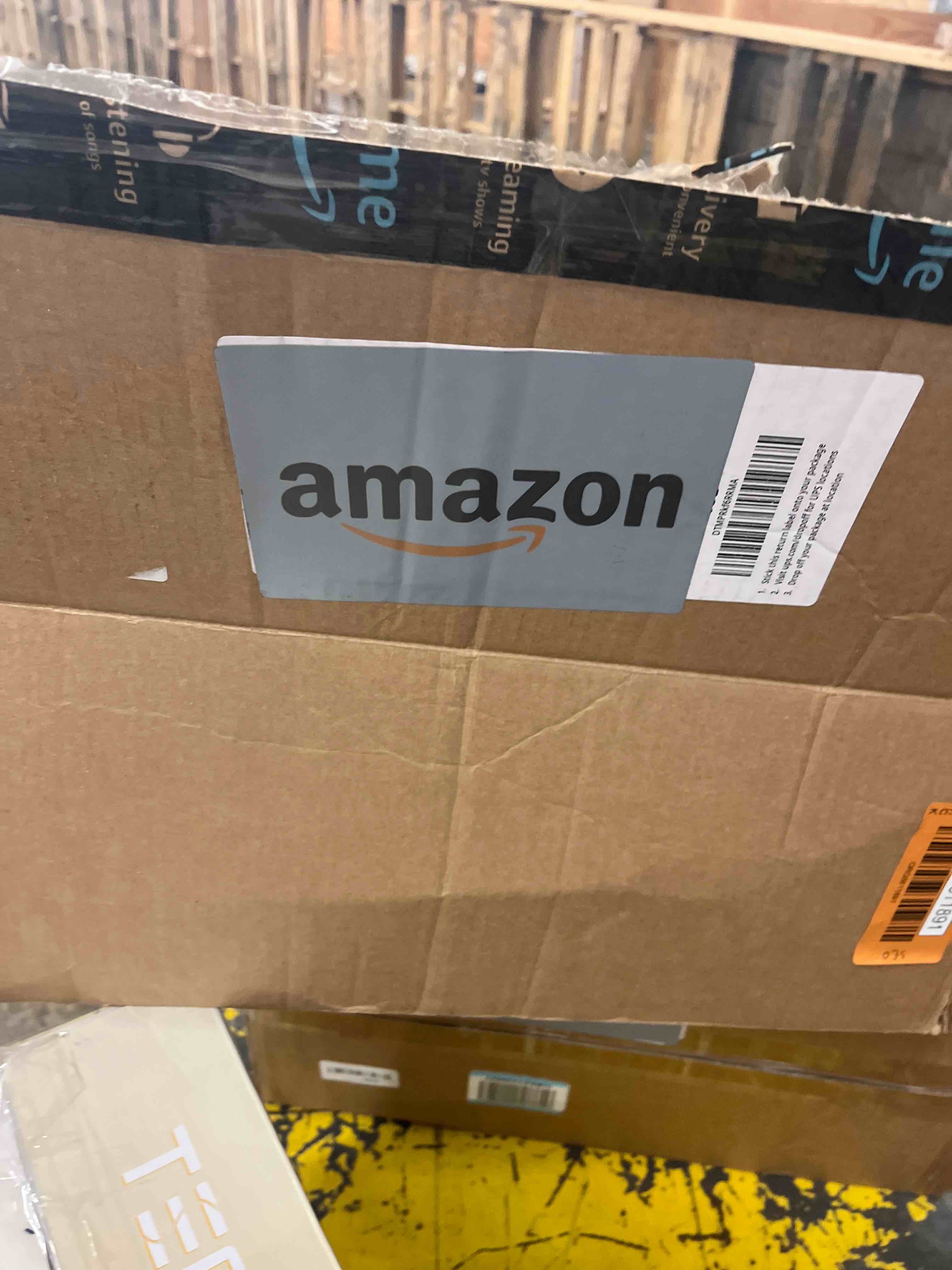 https://s3.amazonaws.com/lotting-images-prod/phillipi/TEA3367435_1753113331617.jpeg