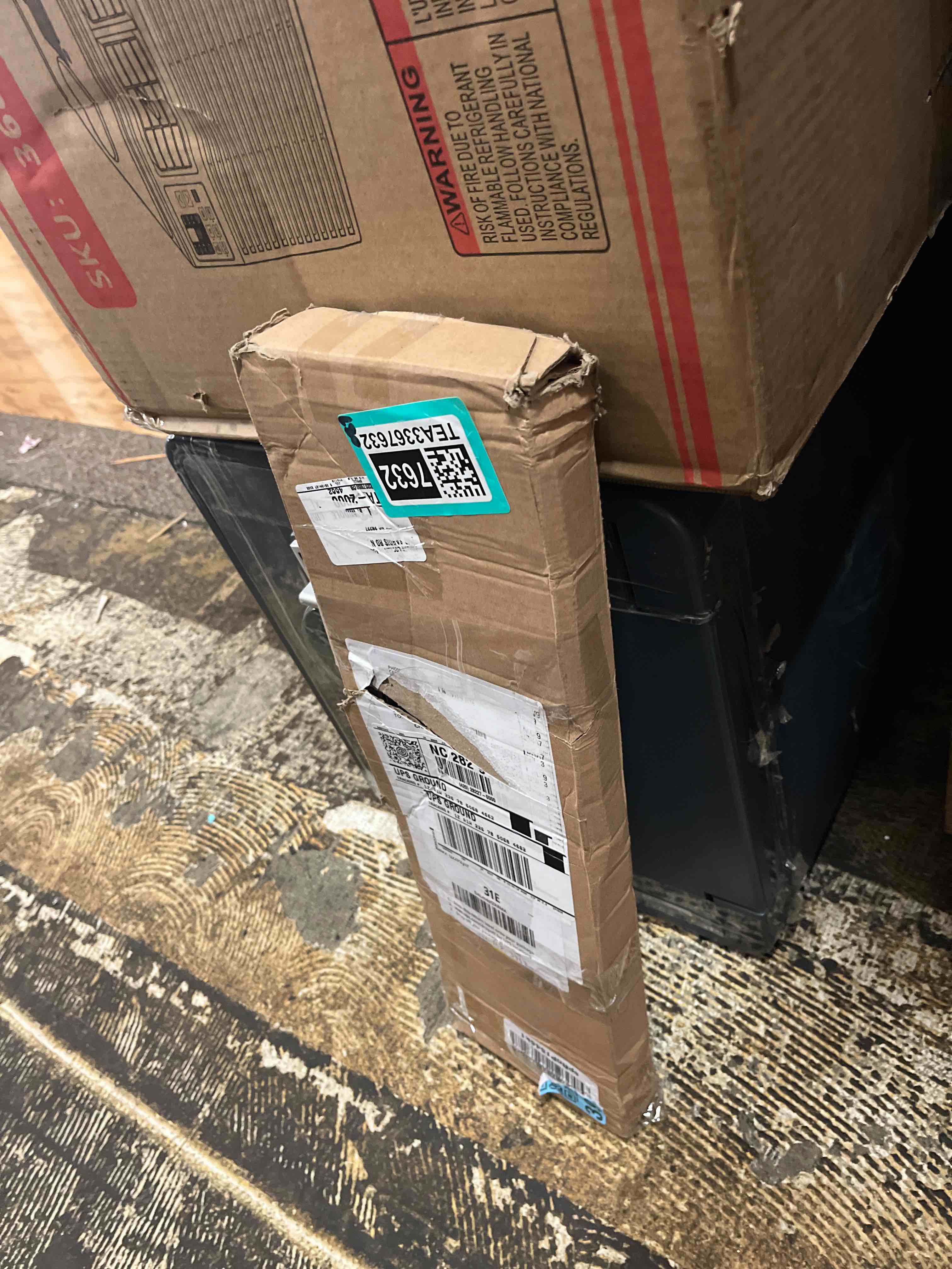 https://s3.amazonaws.com/lotting-images-prod/phillipi/TEA3367632_1753119985110.jpeg