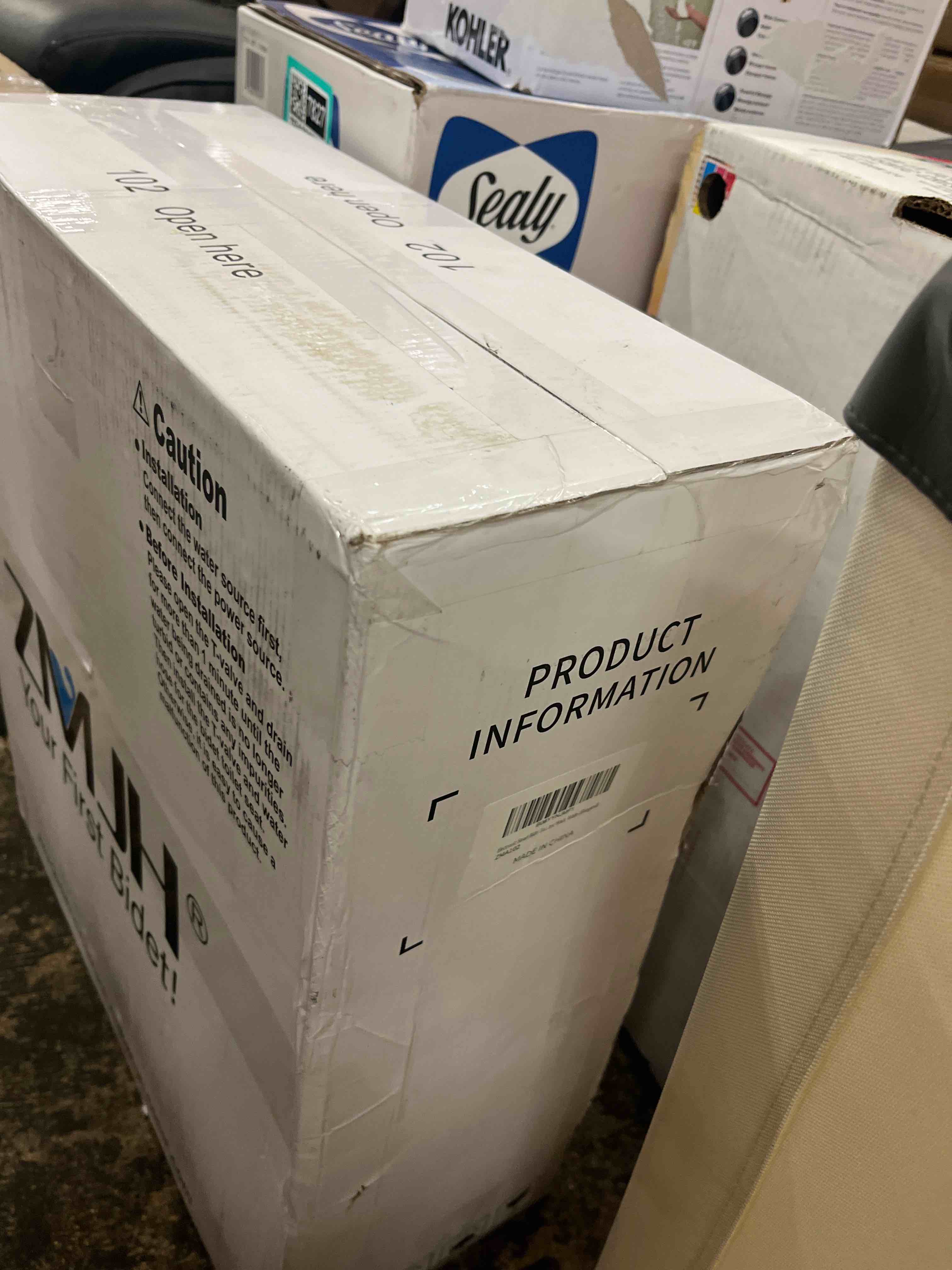 https://s3.amazonaws.com/lotting-images-prod/phillipi/TEA3367813_1753317284537.jpeg