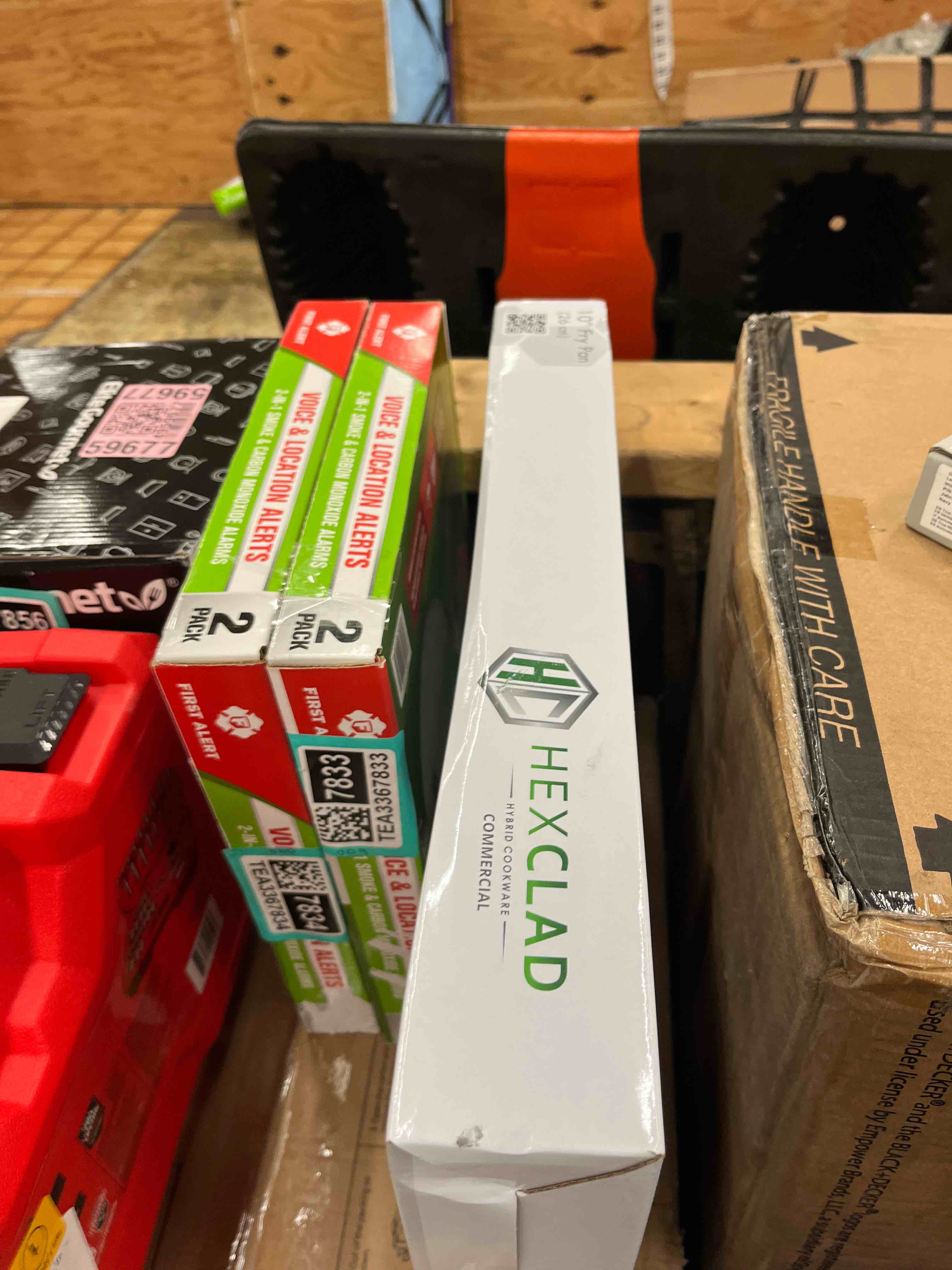 https://s3.amazonaws.com/lotting-images-prod/phillipi/TEA3367837_1753312236055.jpeg