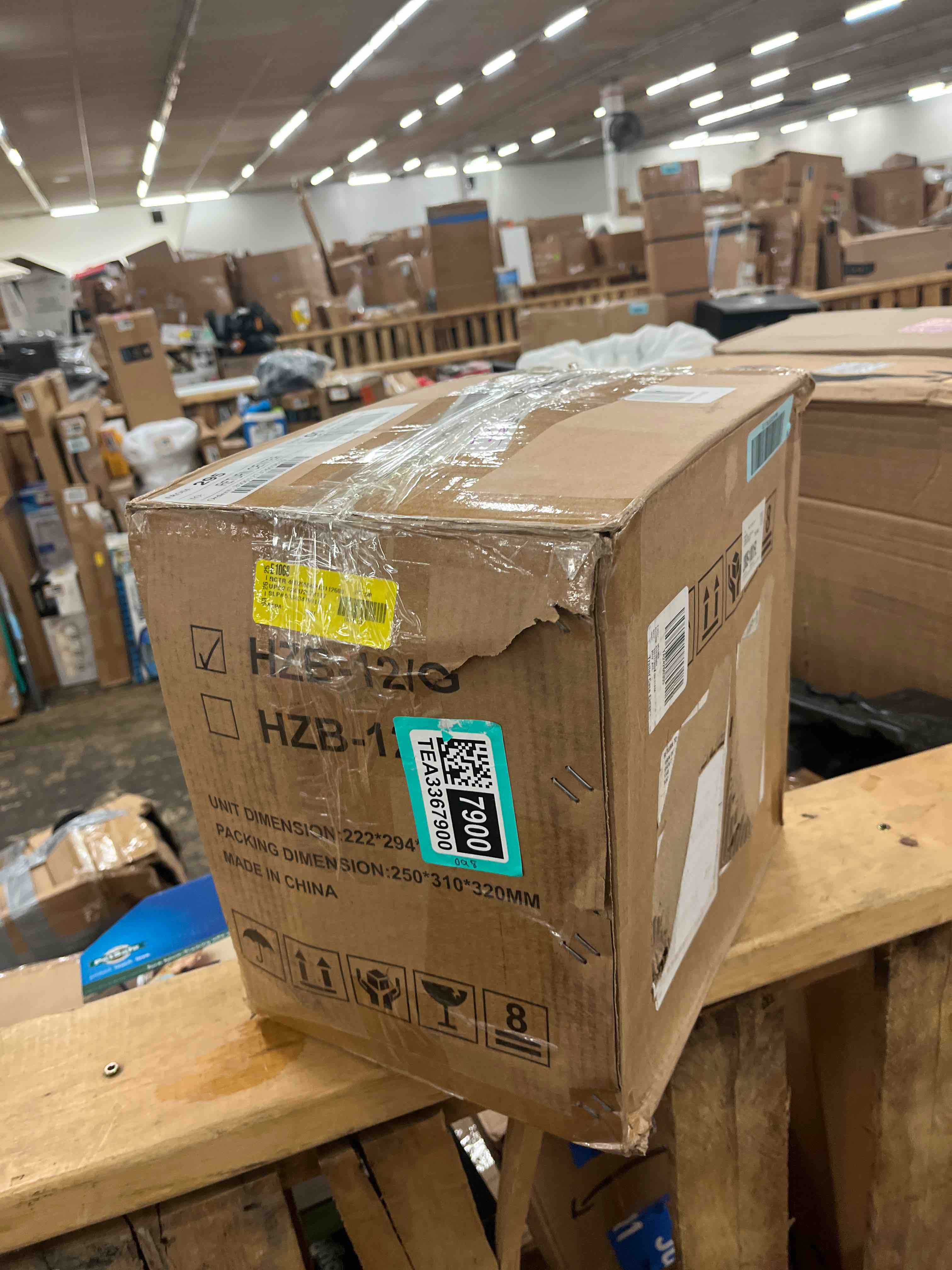https://s3.amazonaws.com/lotting-images-prod/phillipi/TEA3367900_1753313694329.jpeg