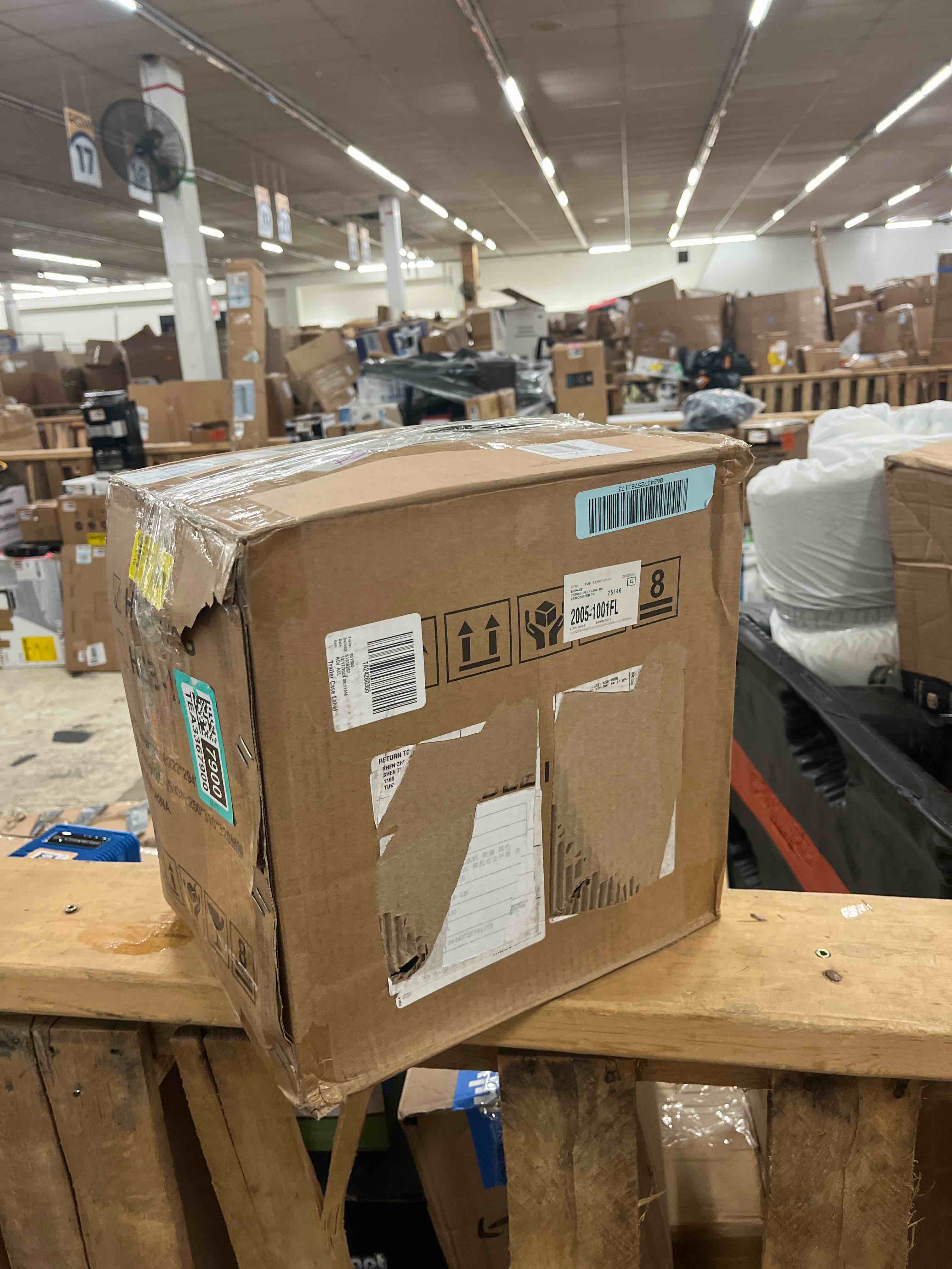 https://s3.amazonaws.com/lotting-images-prod/phillipi/TEA3367900_1753313696111.jpeg