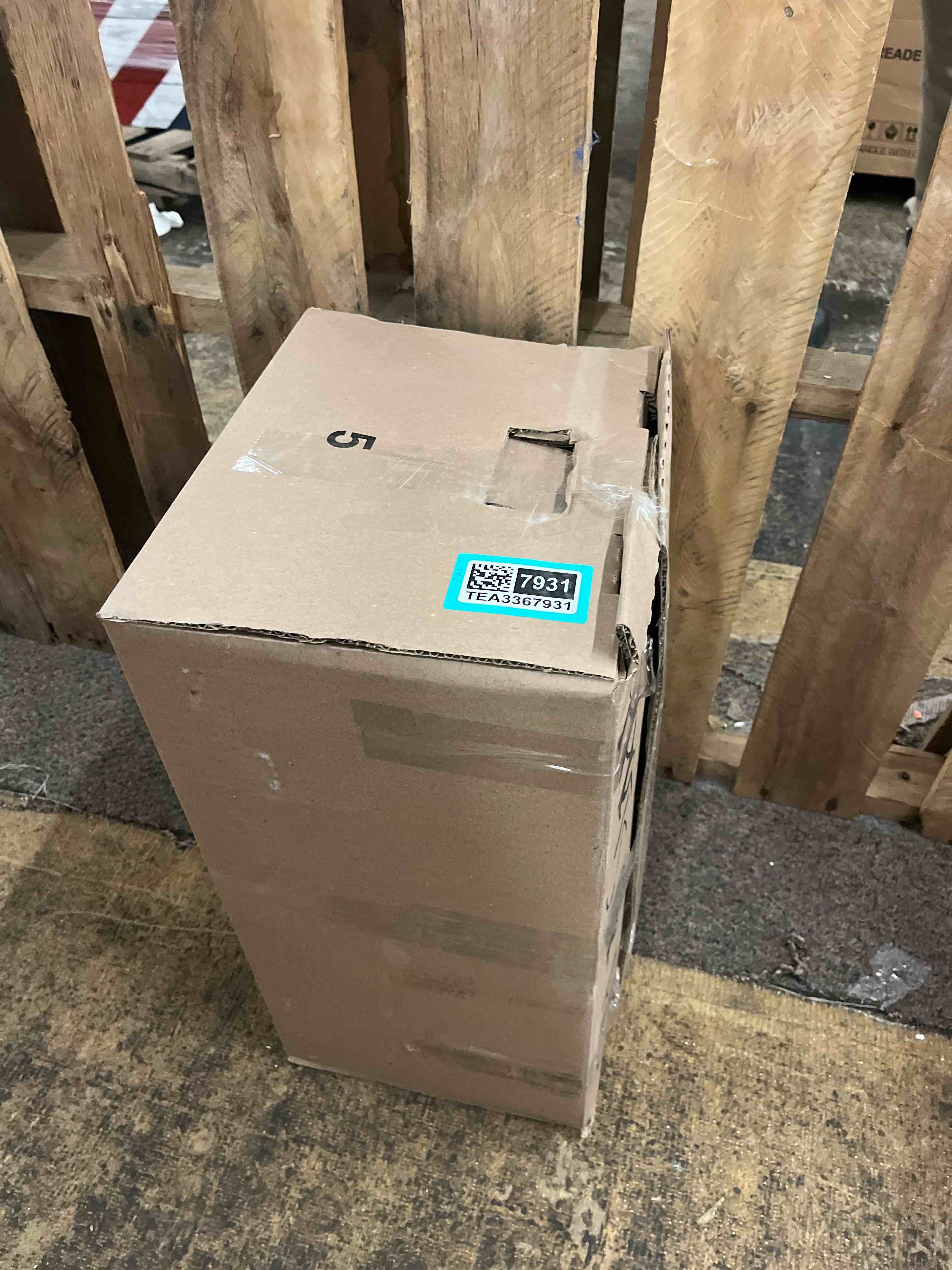 https://s3.amazonaws.com/lotting-images-prod/phillipi/TEA3367931_1753376127103.jpeg