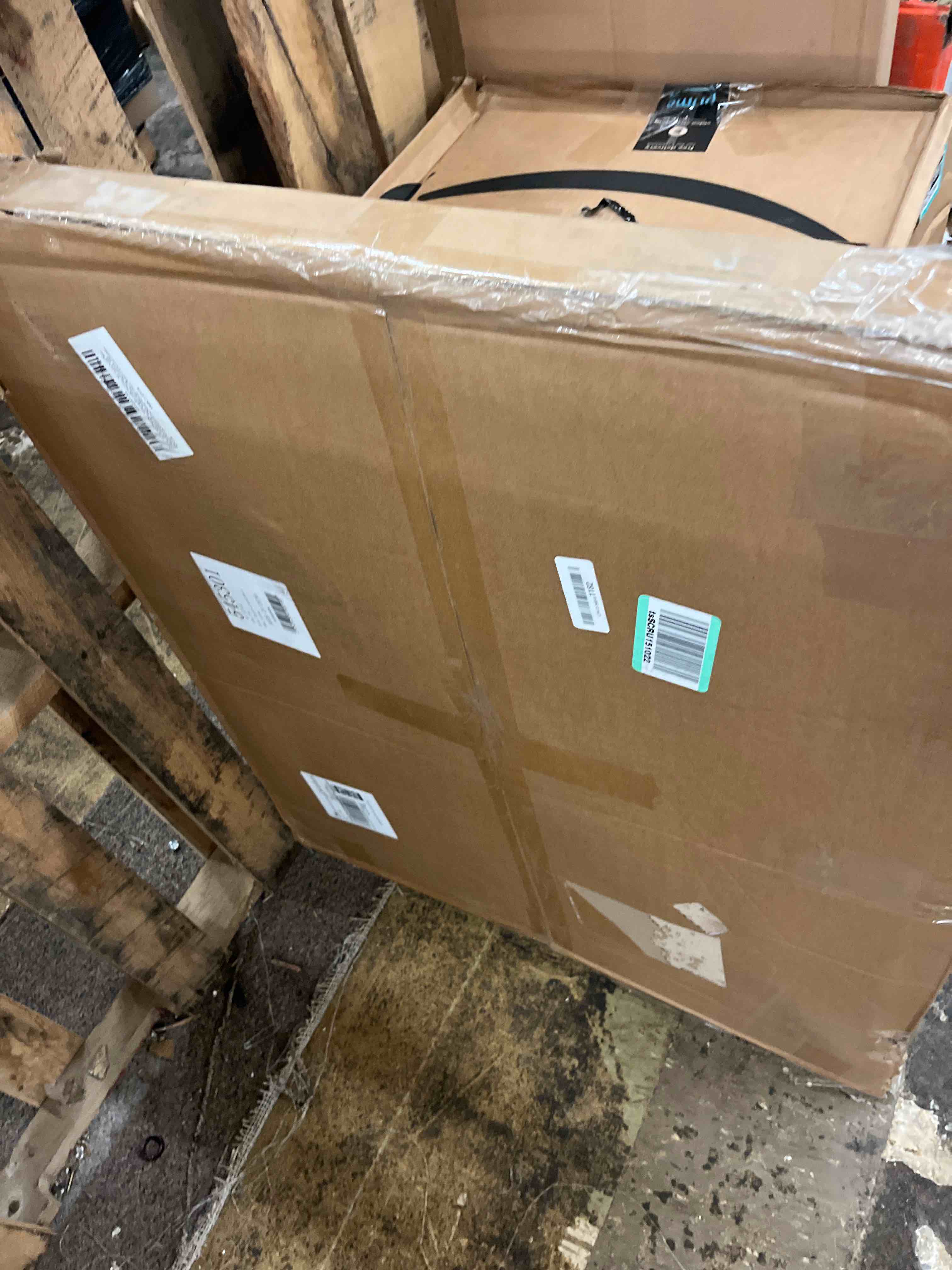 https://s3.amazonaws.com/lotting-images-prod/phillipi/TEA3368034_1753379461607.jpeg