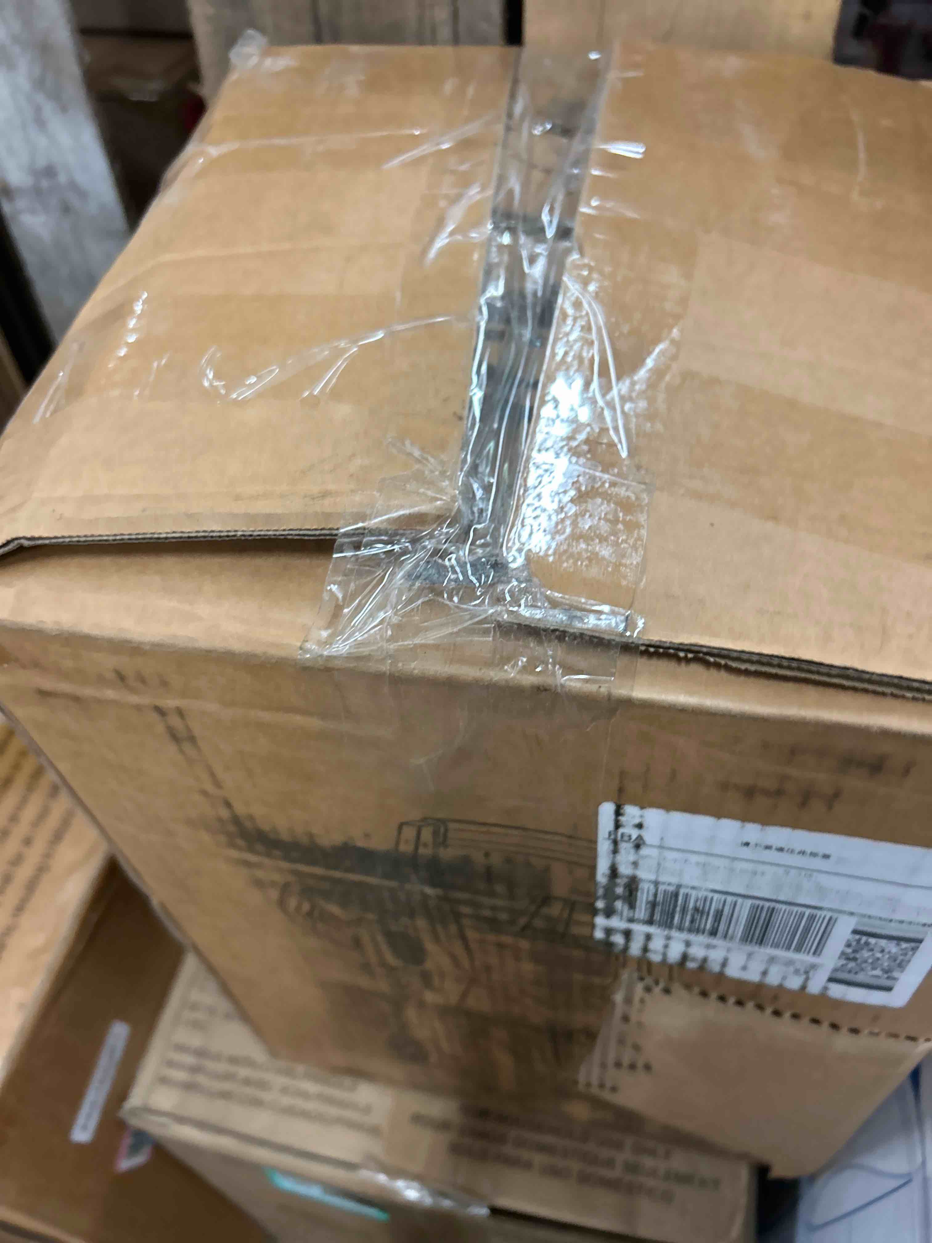 https://s3.amazonaws.com/lotting-images-prod/phillipi/TEA3368060_1753380497273.jpeg