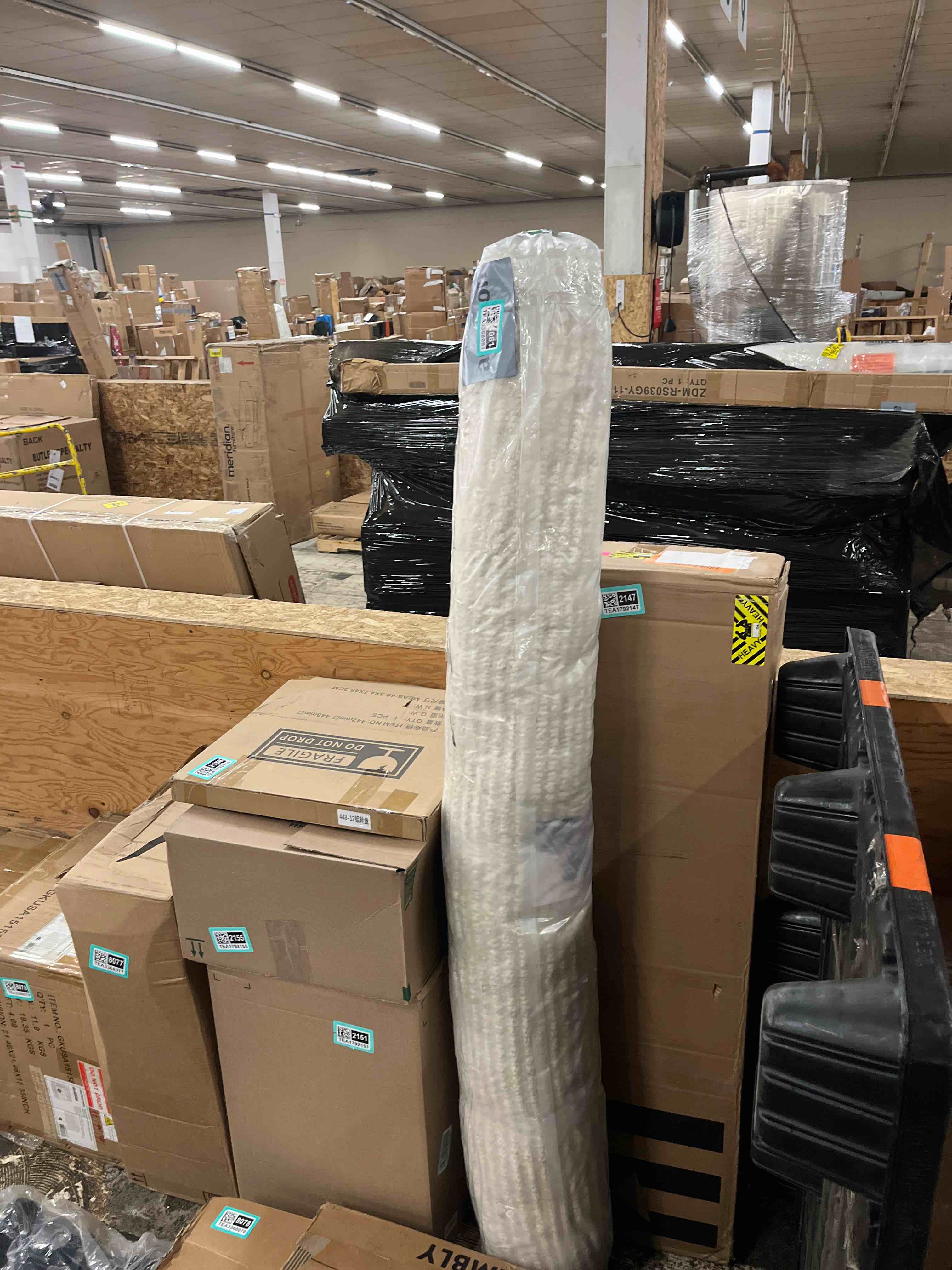 https://s3.amazonaws.com/lotting-images-prod/phillipi/TEA3368081_1760493650122.jpeg