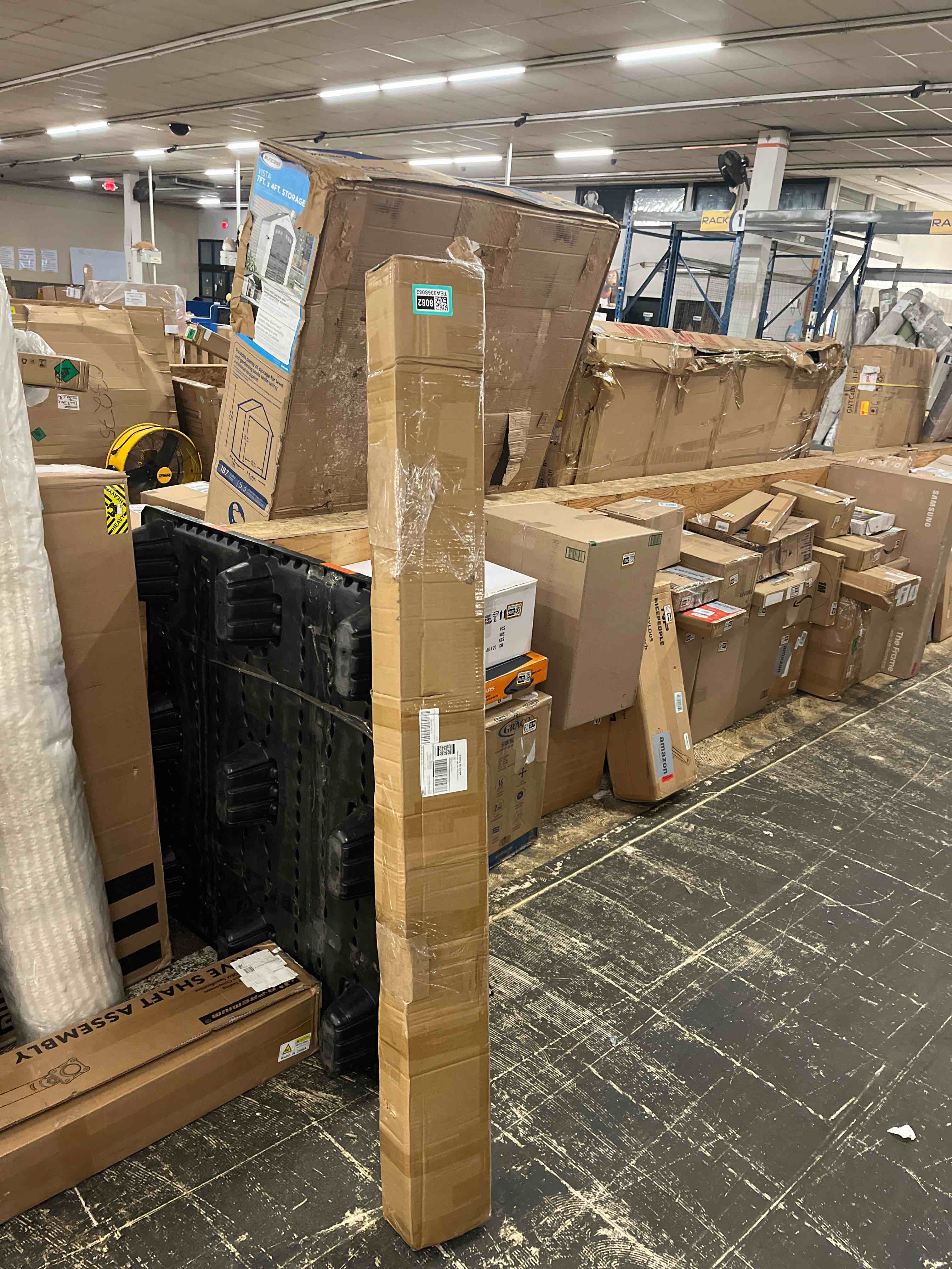 https://s3.amazonaws.com/lotting-images-prod/phillipi/TEA3368082_1760493752528.jpeg