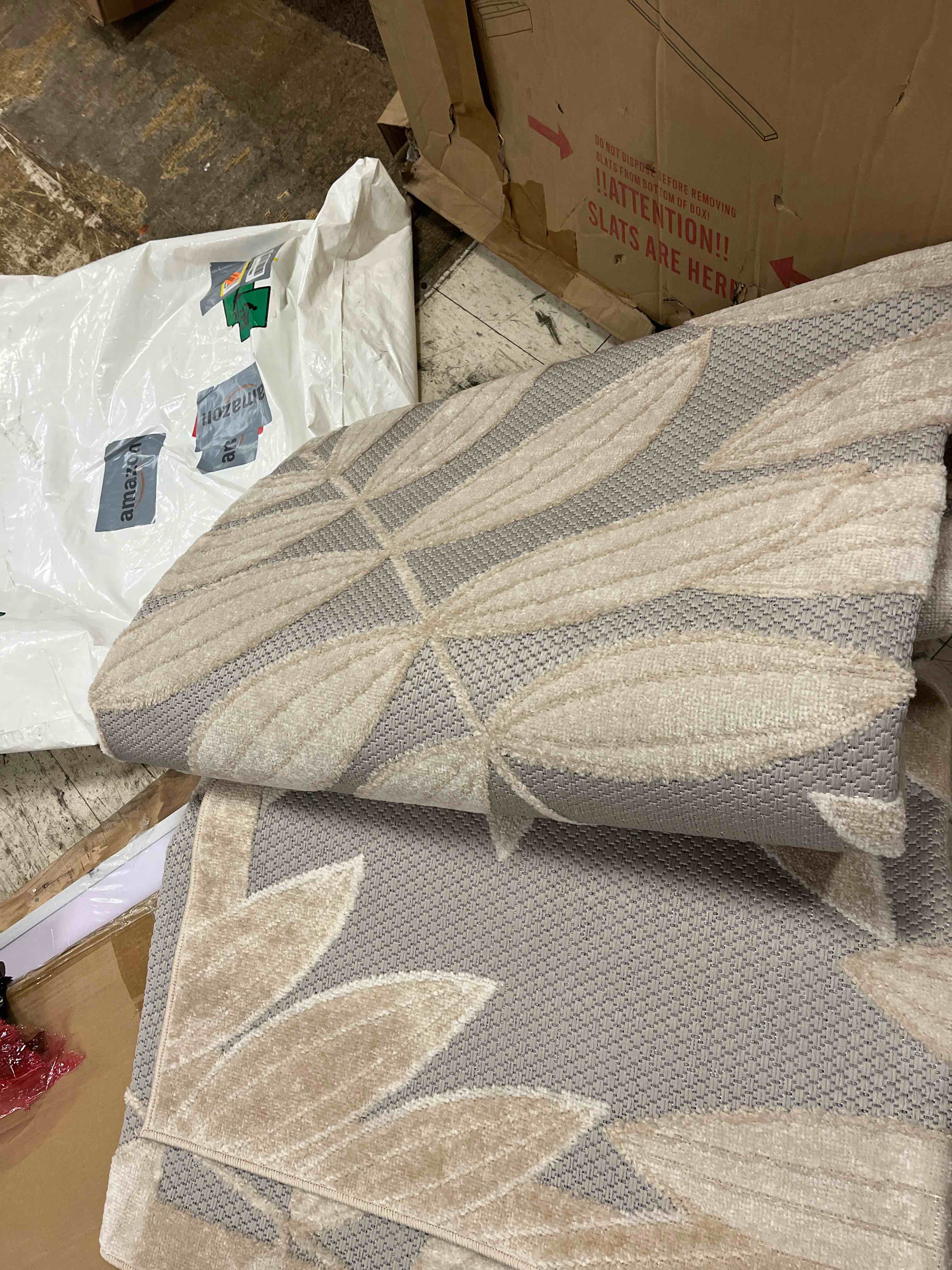 https://s3.amazonaws.com/lotting-images-prod/phillipi/TEA3368084_1760494271279.jpeg