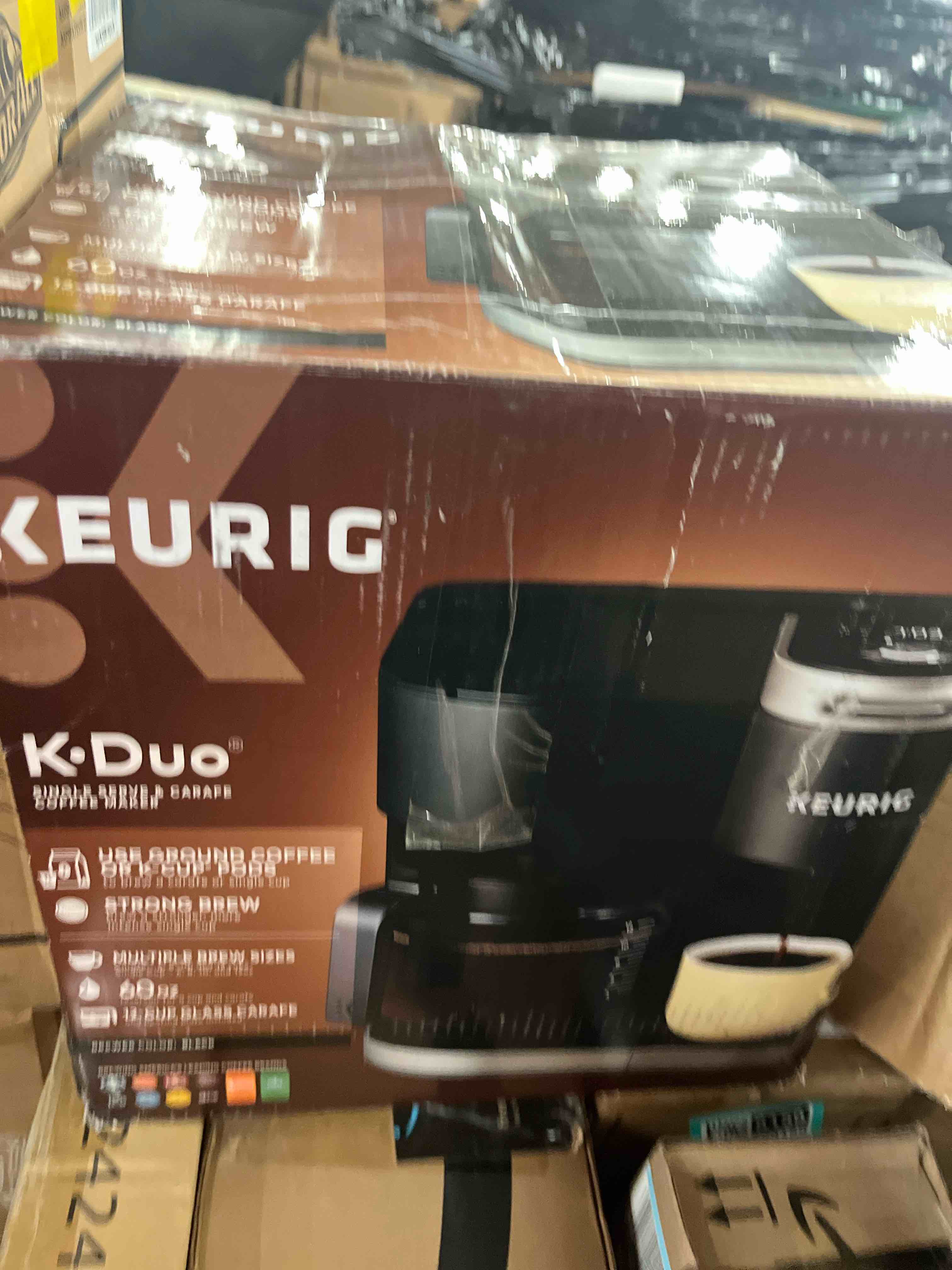 https://s3.amazonaws.com/lotting-images-prod/phillipi/TEA3368145_1753748869864.jpeg
