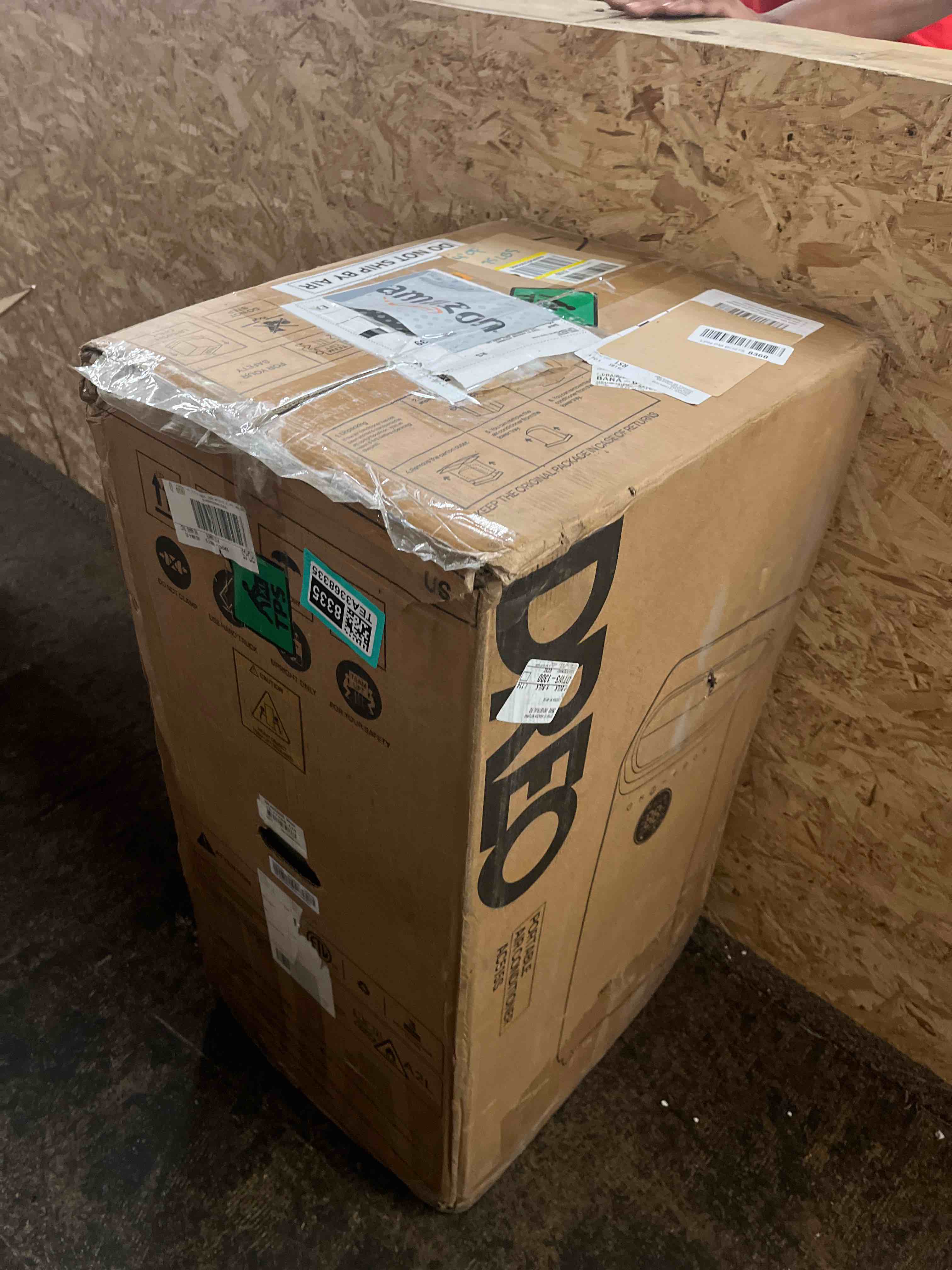 https://s3.amazonaws.com/lotting-images-prod/phillipi/TEA3368335_1753752421887.jpeg