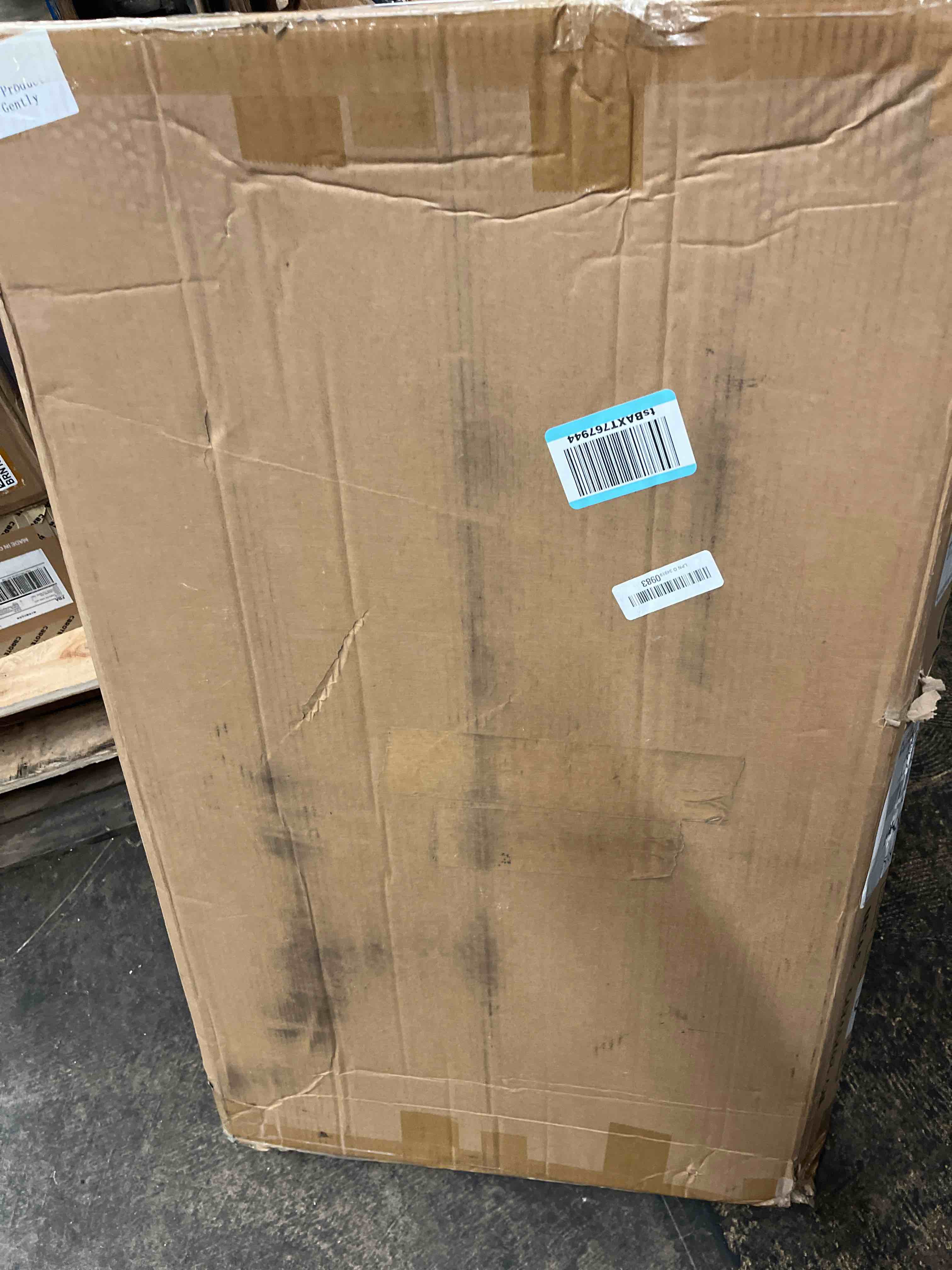 https://s3.amazonaws.com/lotting-images-prod/phillipi/TEA3368407_1753757987863.jpeg