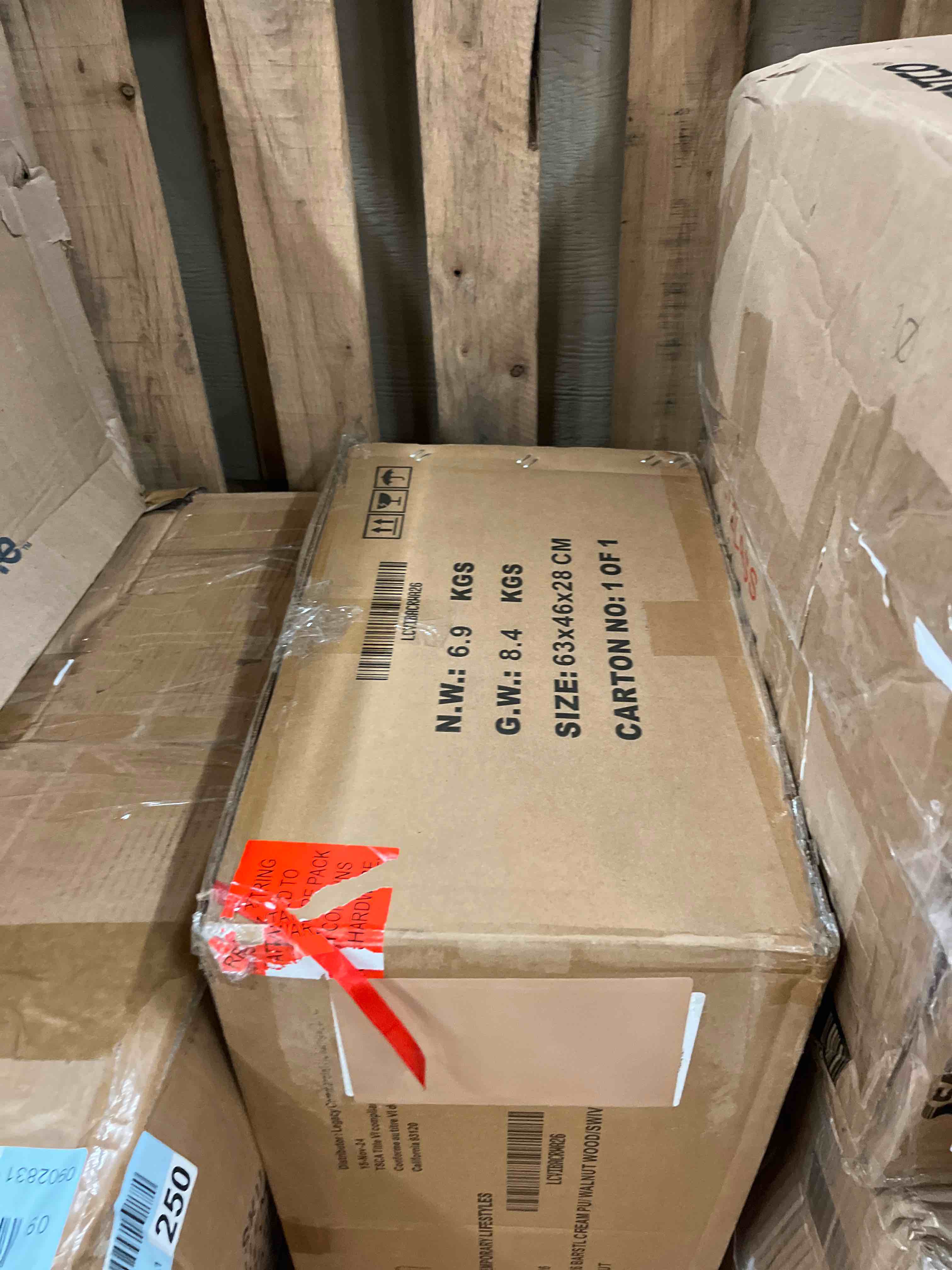 https://s3.amazonaws.com/lotting-images-prod/phillipi/TEA3368465_1753931901855.jpeg