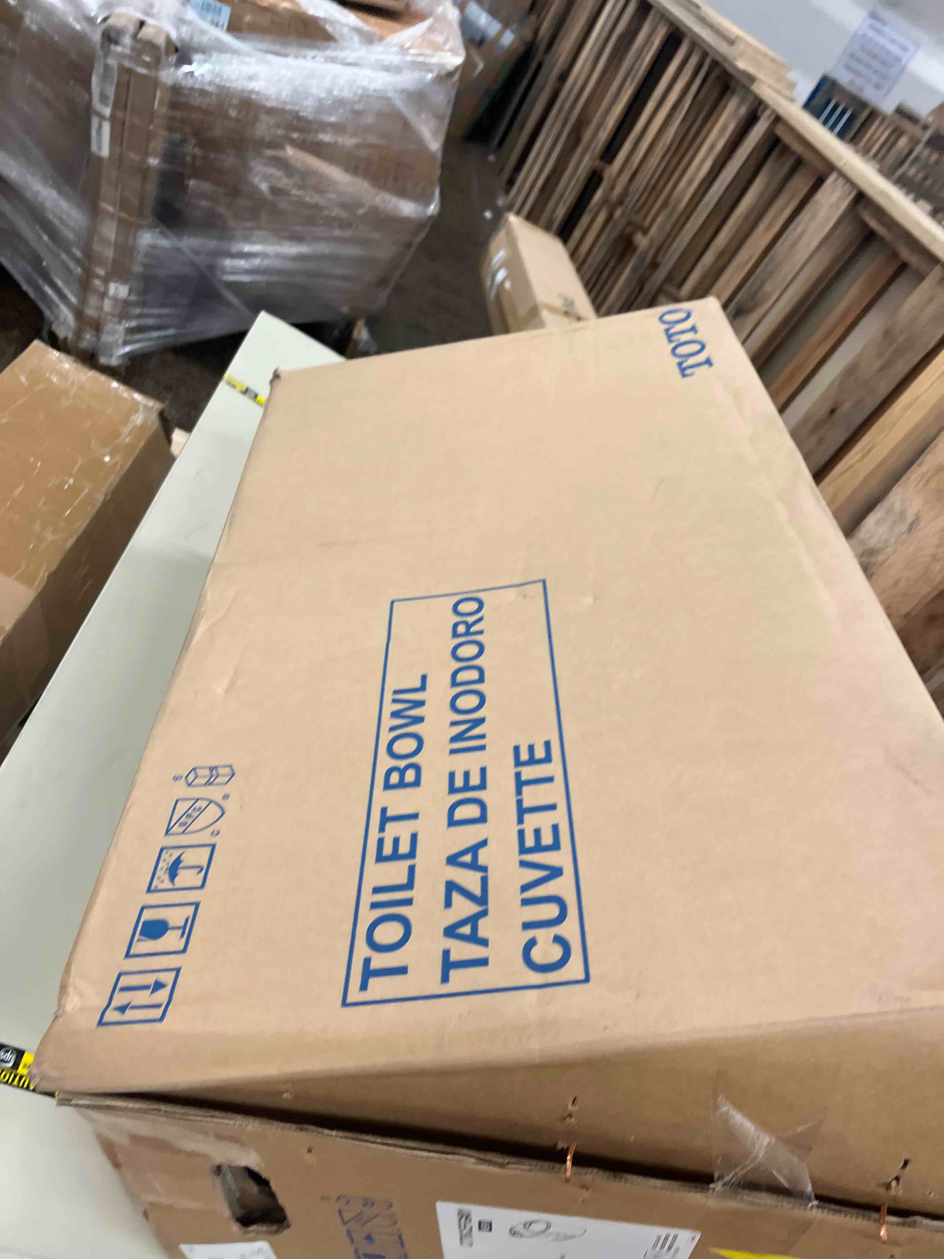 https://s3.amazonaws.com/lotting-images-prod/phillipi/TEA3368518_1753923509508.jpeg