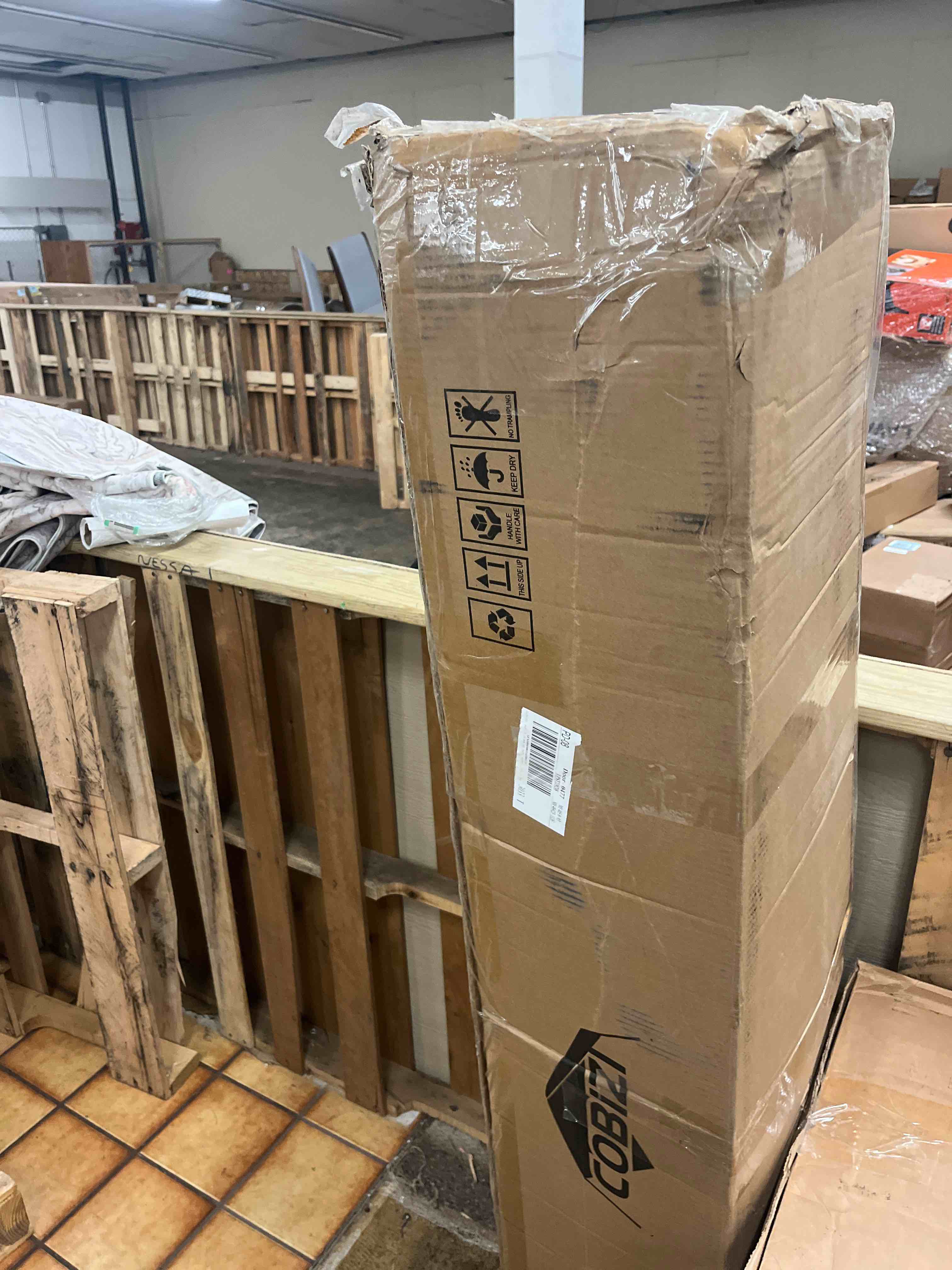 https://s3.amazonaws.com/lotting-images-prod/phillipi/TEA3368522_1753923188565.jpeg