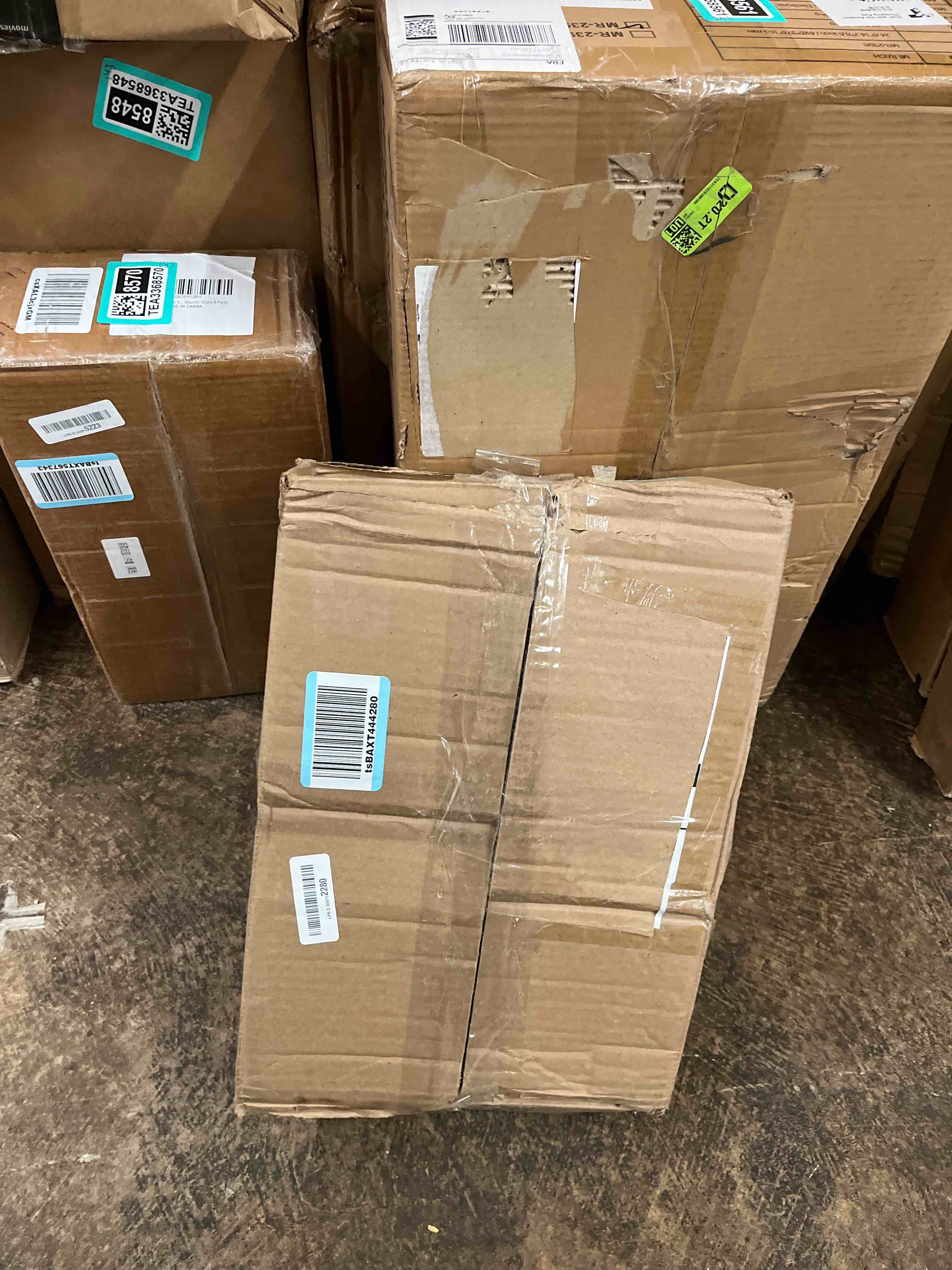 https://s3.amazonaws.com/lotting-images-prod/phillipi/TEA3368585_1753932320198.jpeg