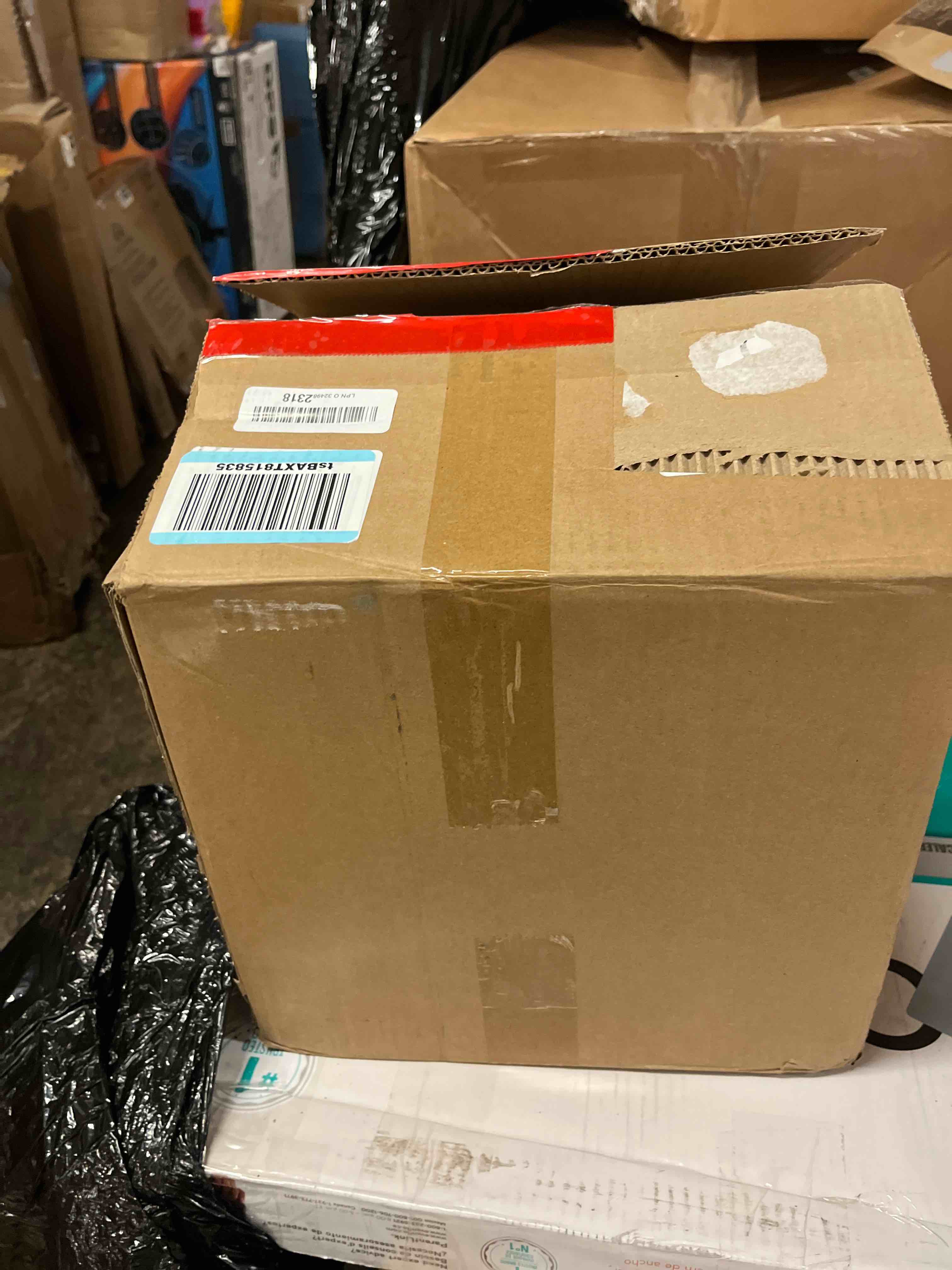 https://s3.amazonaws.com/lotting-images-prod/phillipi/TEA3368795_1754426983301.jpeg