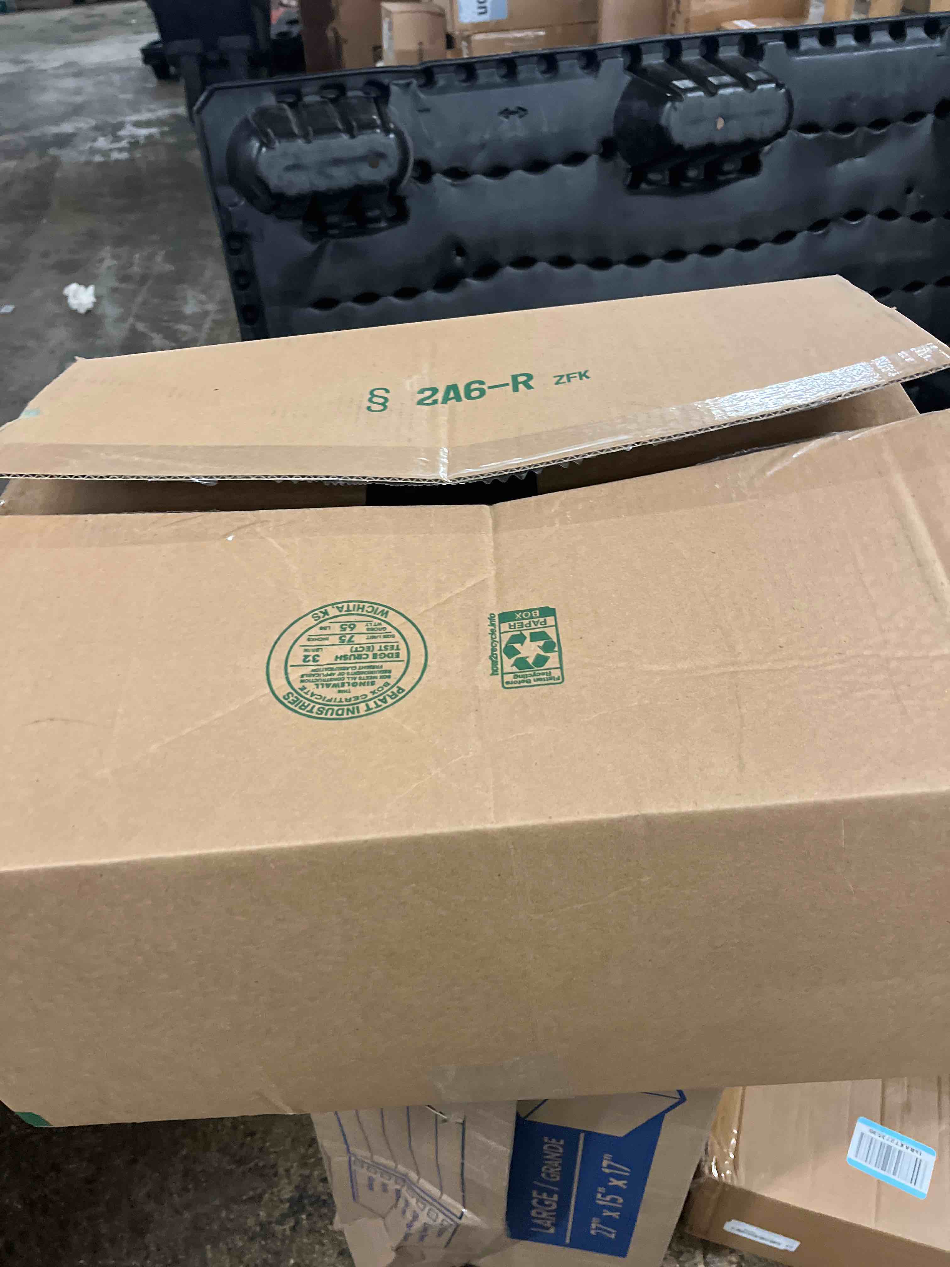 https://s3.amazonaws.com/lotting-images-prod/phillipi/TEA3368839_1754418026380.jpeg