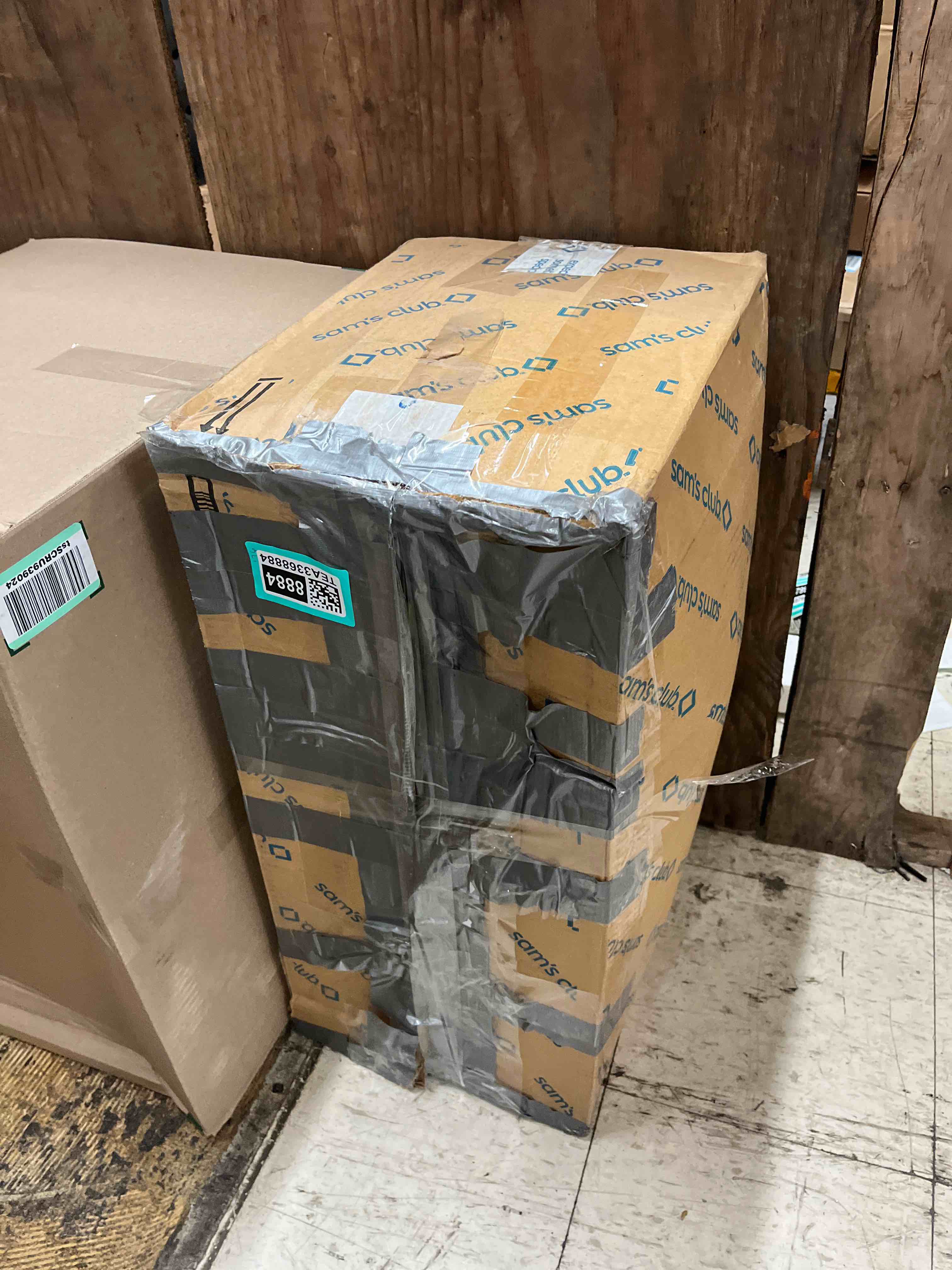 https://s3.amazonaws.com/lotting-images-prod/phillipi/TEA3368884_1754421922857.jpeg