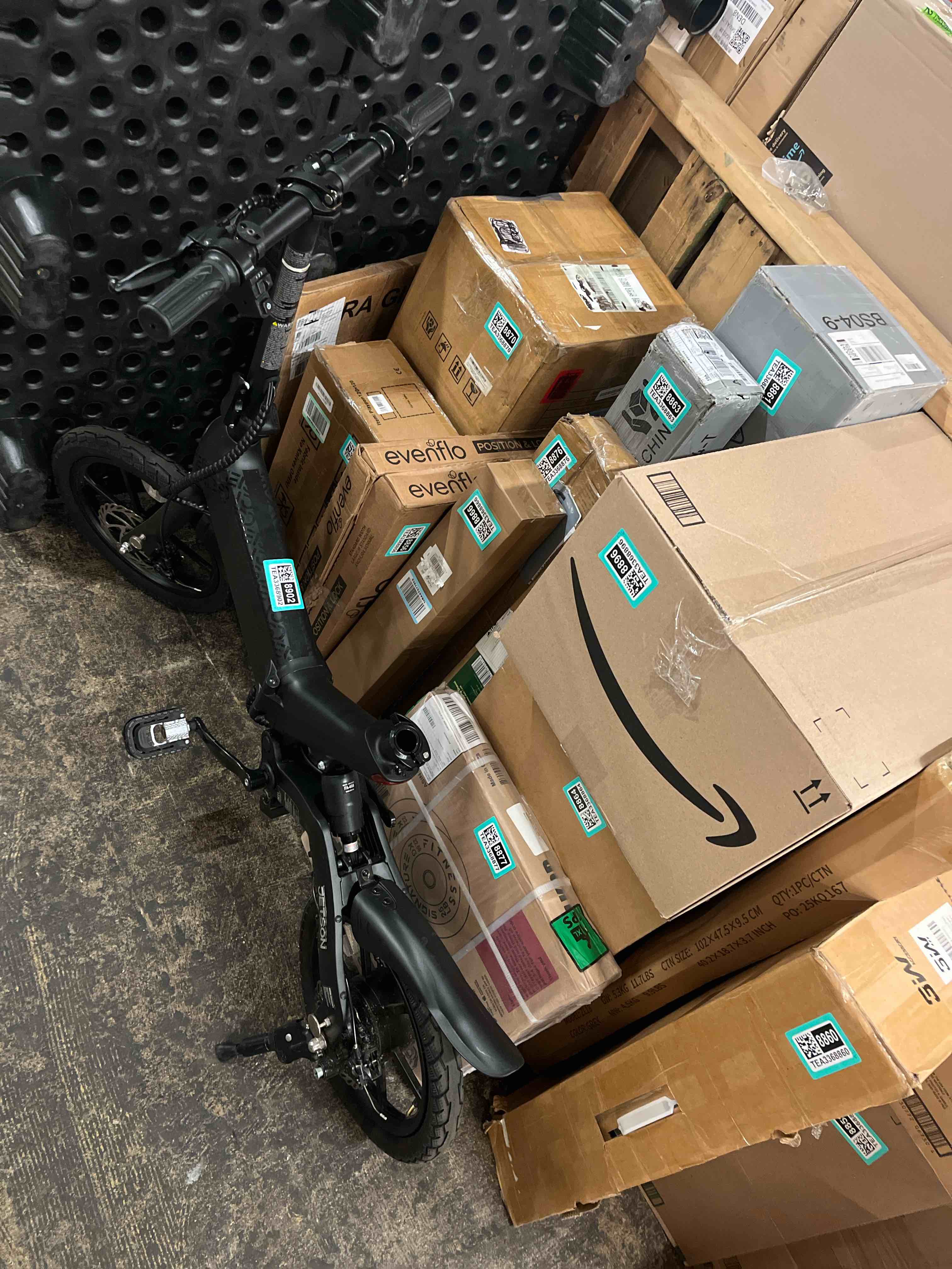 https://s3.amazonaws.com/lotting-images-prod/phillipi/TEA3368902_1754424790729.jpeg