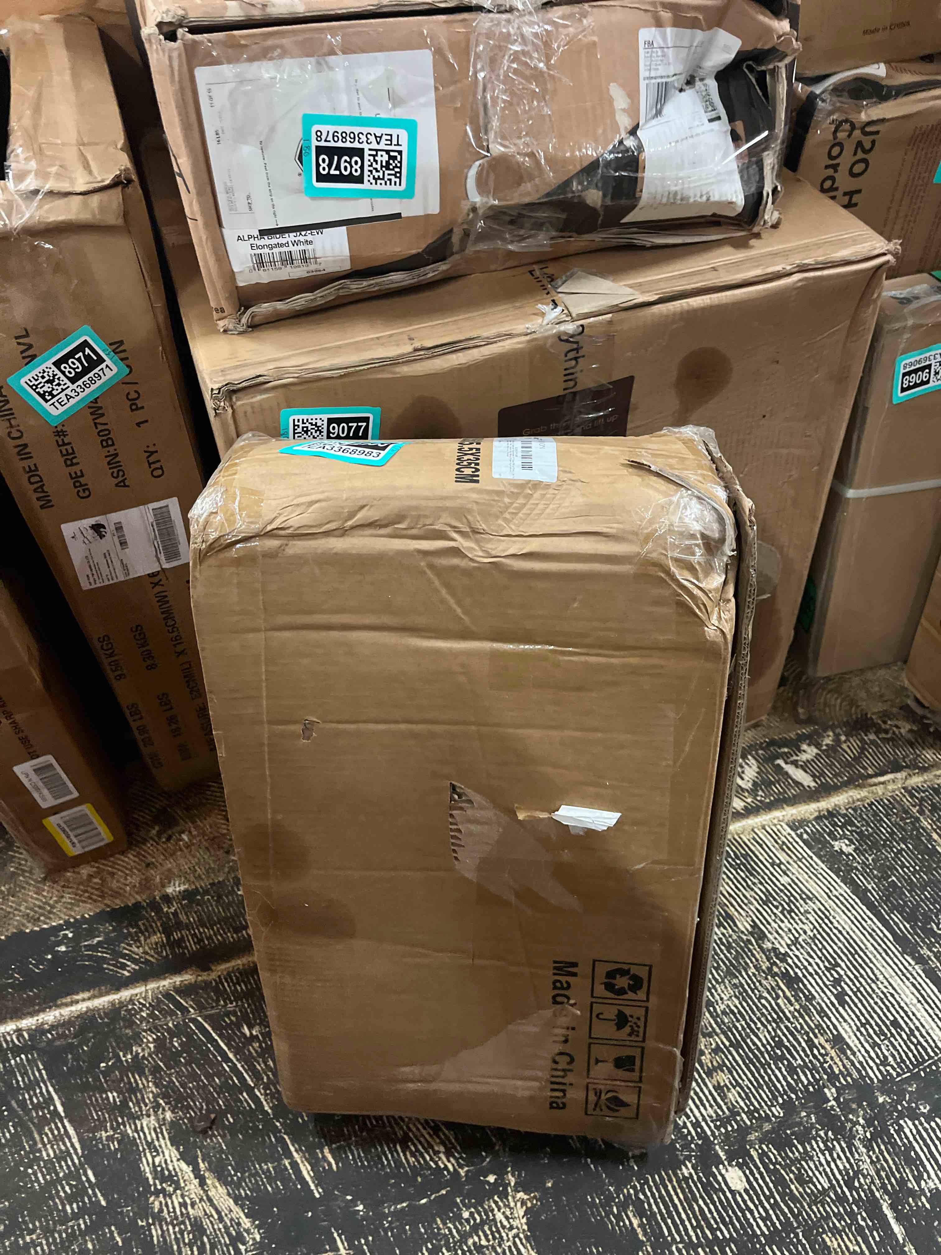 https://s3.amazonaws.com/lotting-images-prod/phillipi/TEA3368983_1754441606659.jpeg
