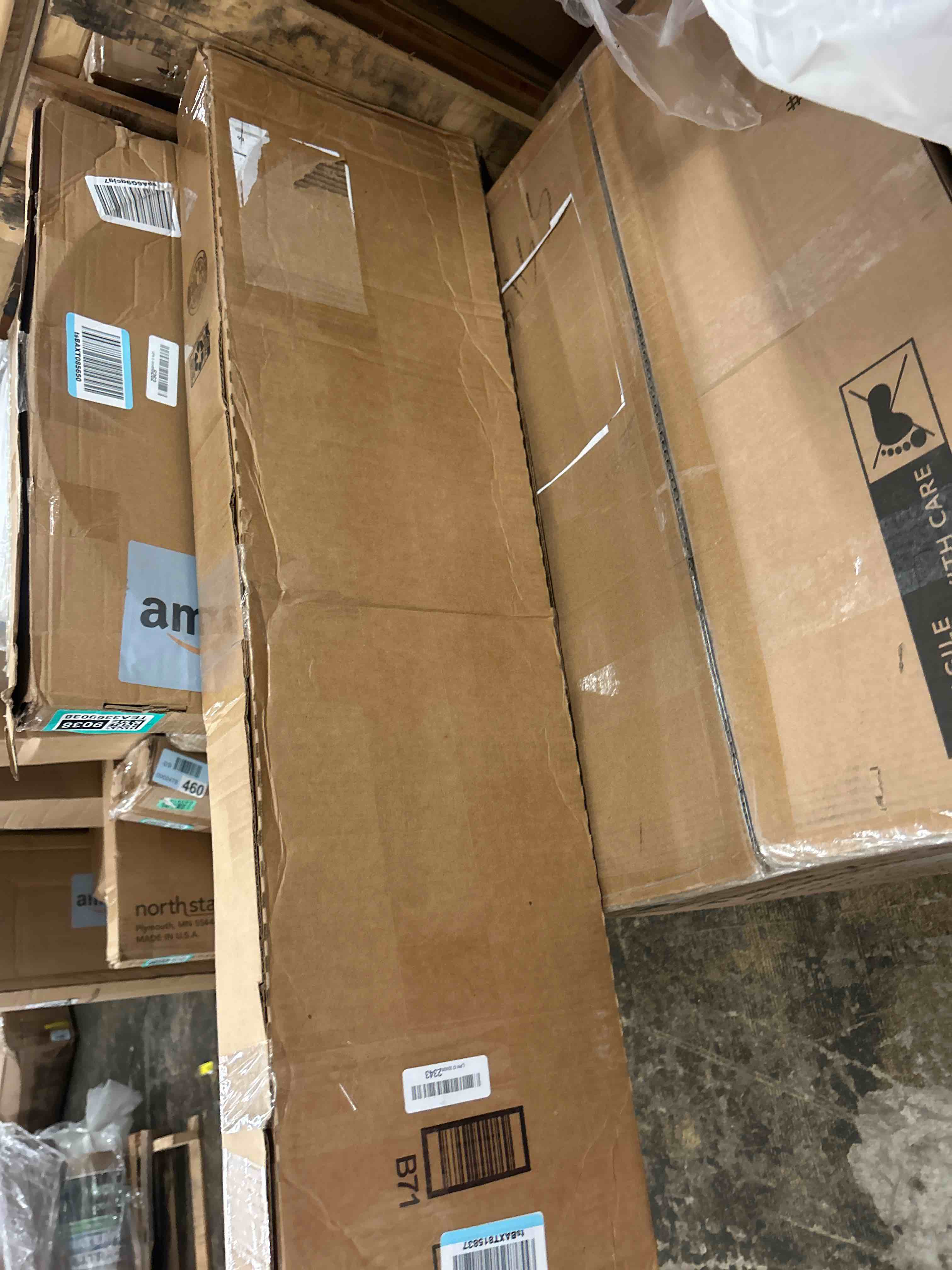 https://s3.amazonaws.com/lotting-images-prod/phillipi/TEA3369036_1754445727309.jpeg