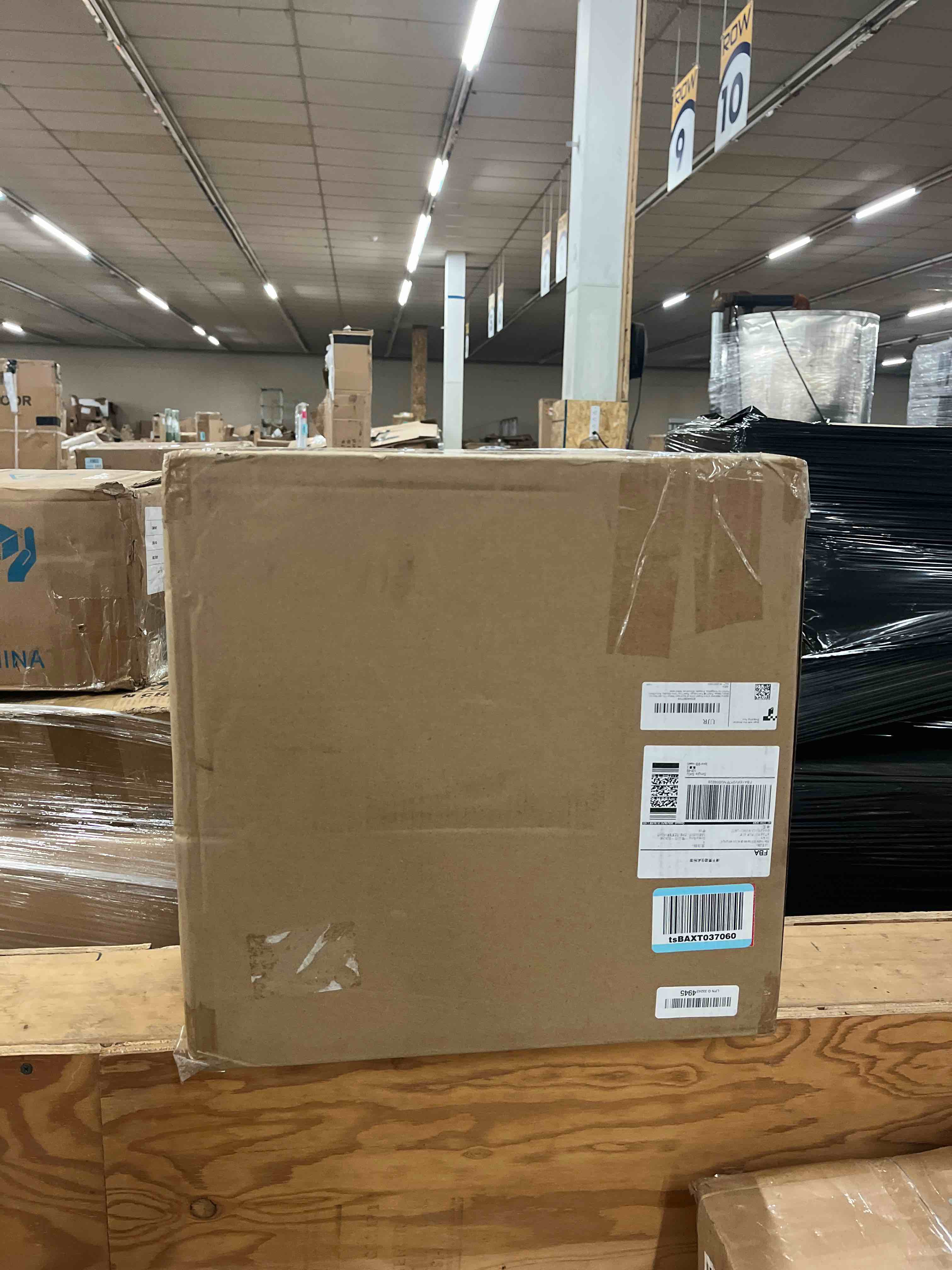 https://s3.amazonaws.com/lotting-images-prod/phillipi/TEA3369081_1754443392224.jpeg