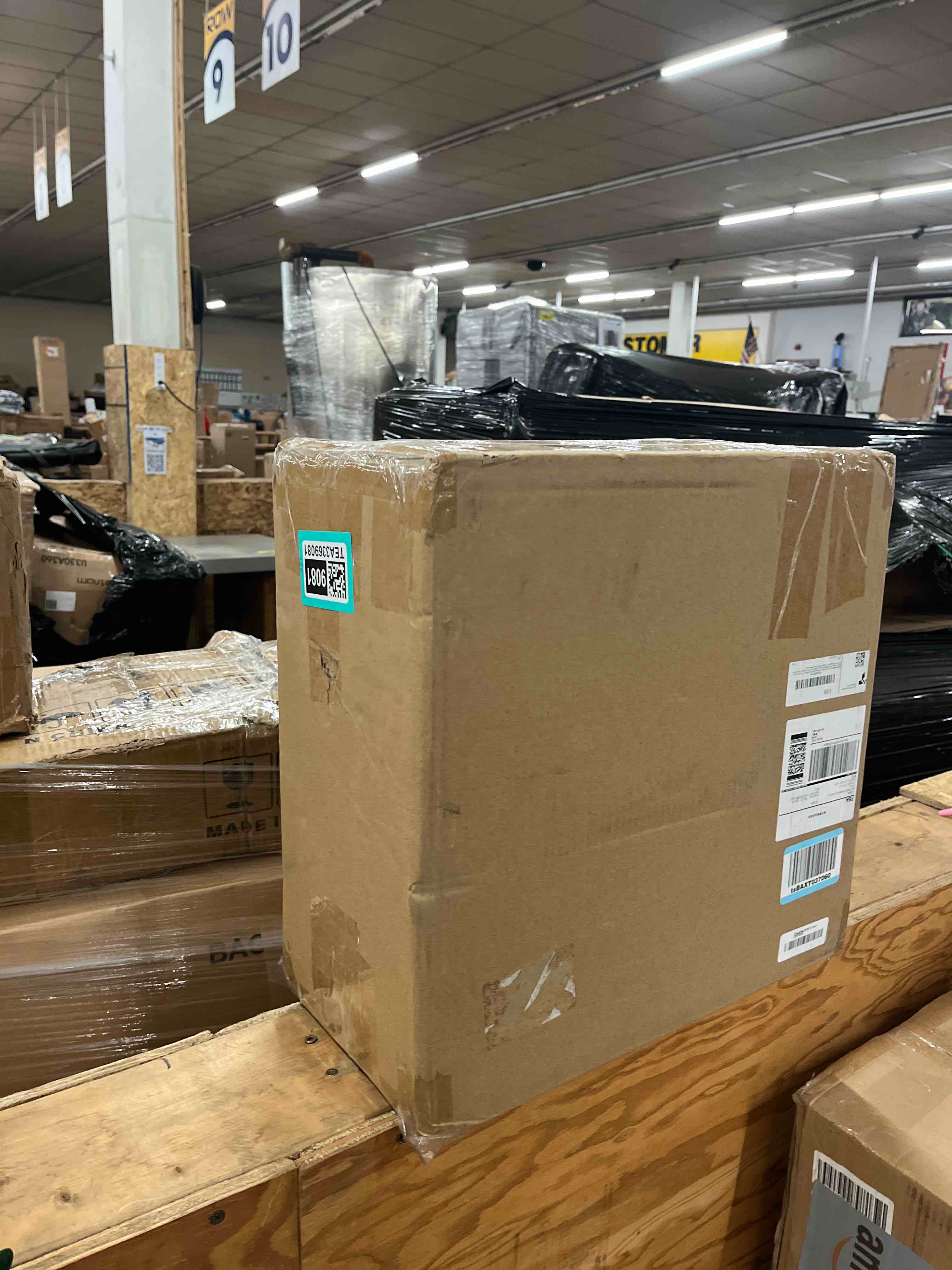 https://s3.amazonaws.com/lotting-images-prod/phillipi/TEA3369081_1754443394039.jpeg