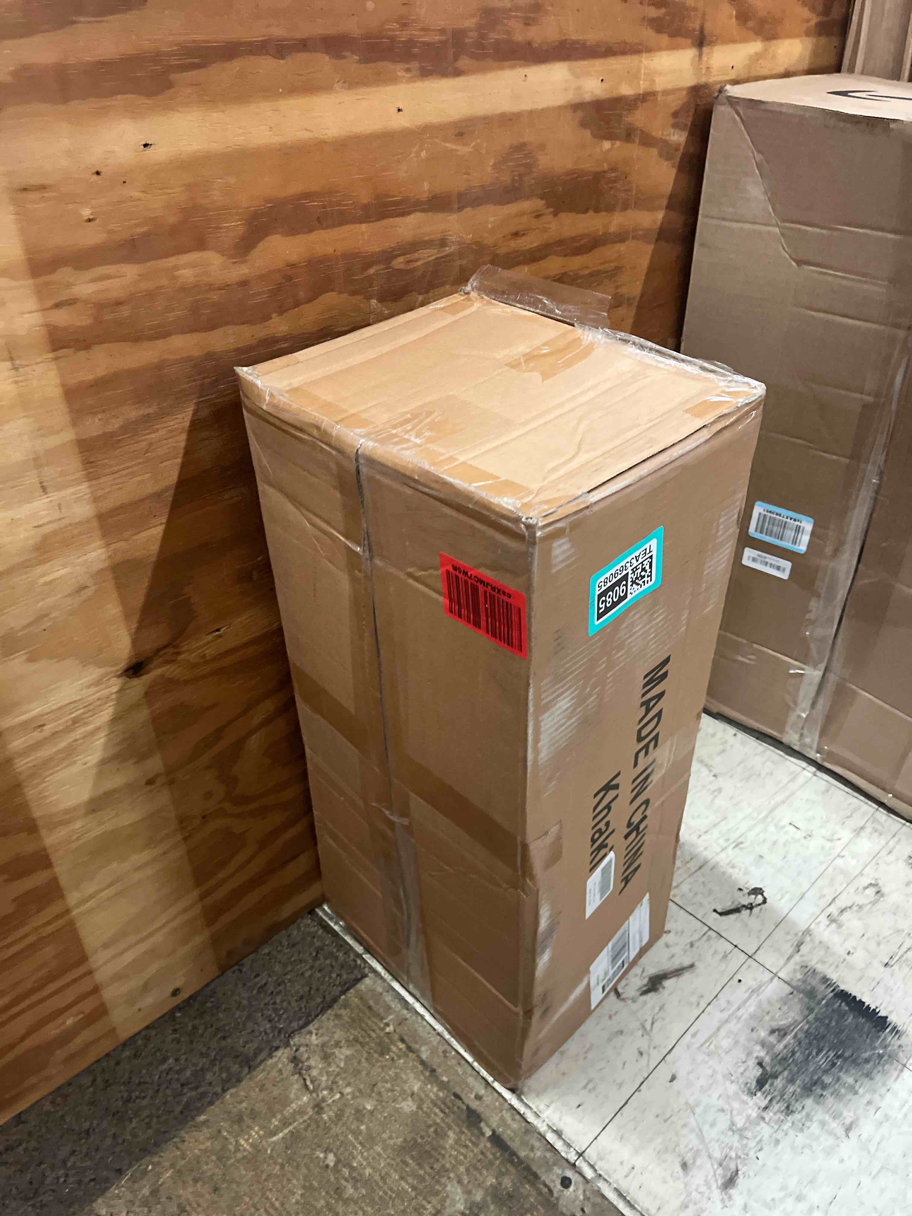 https://s3.amazonaws.com/lotting-images-prod/phillipi/TEA3369085_1754445119702.jpeg