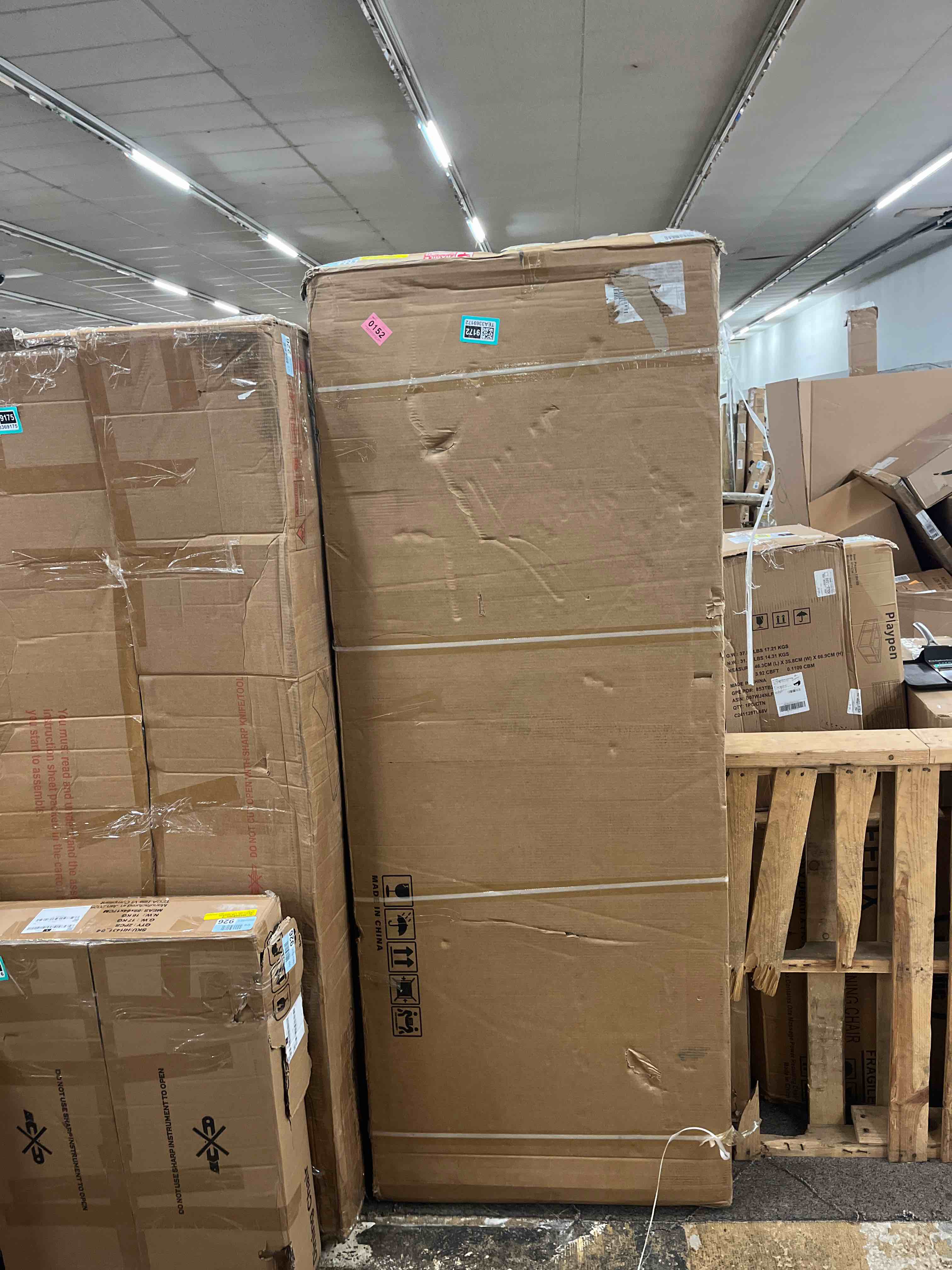 https://s3.amazonaws.com/lotting-images-prod/phillipi/TEA3369172_1754552172256.jpeg