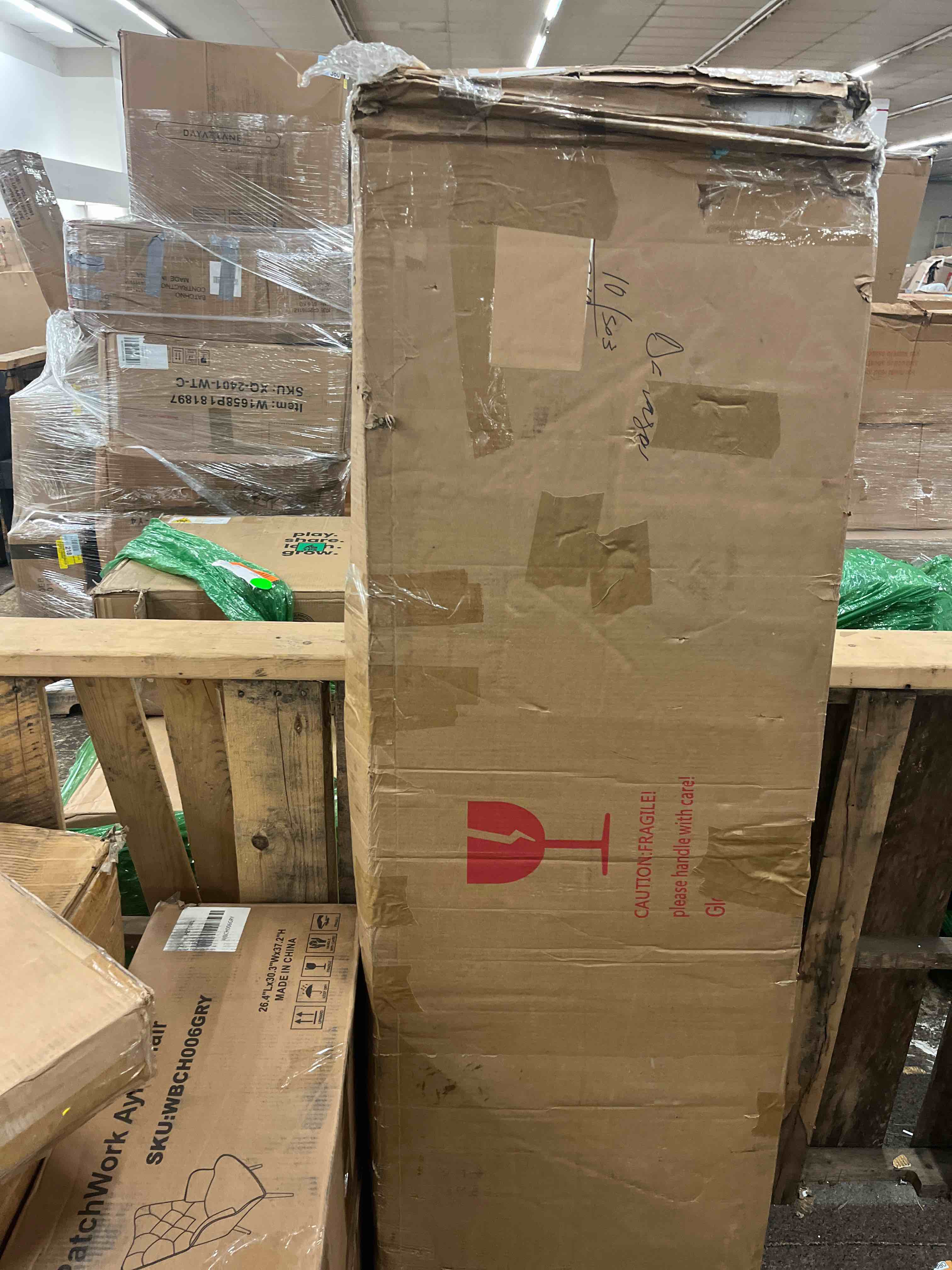 https://s3.amazonaws.com/lotting-images-prod/phillipi/TEA3369207_1754542479398.jpeg