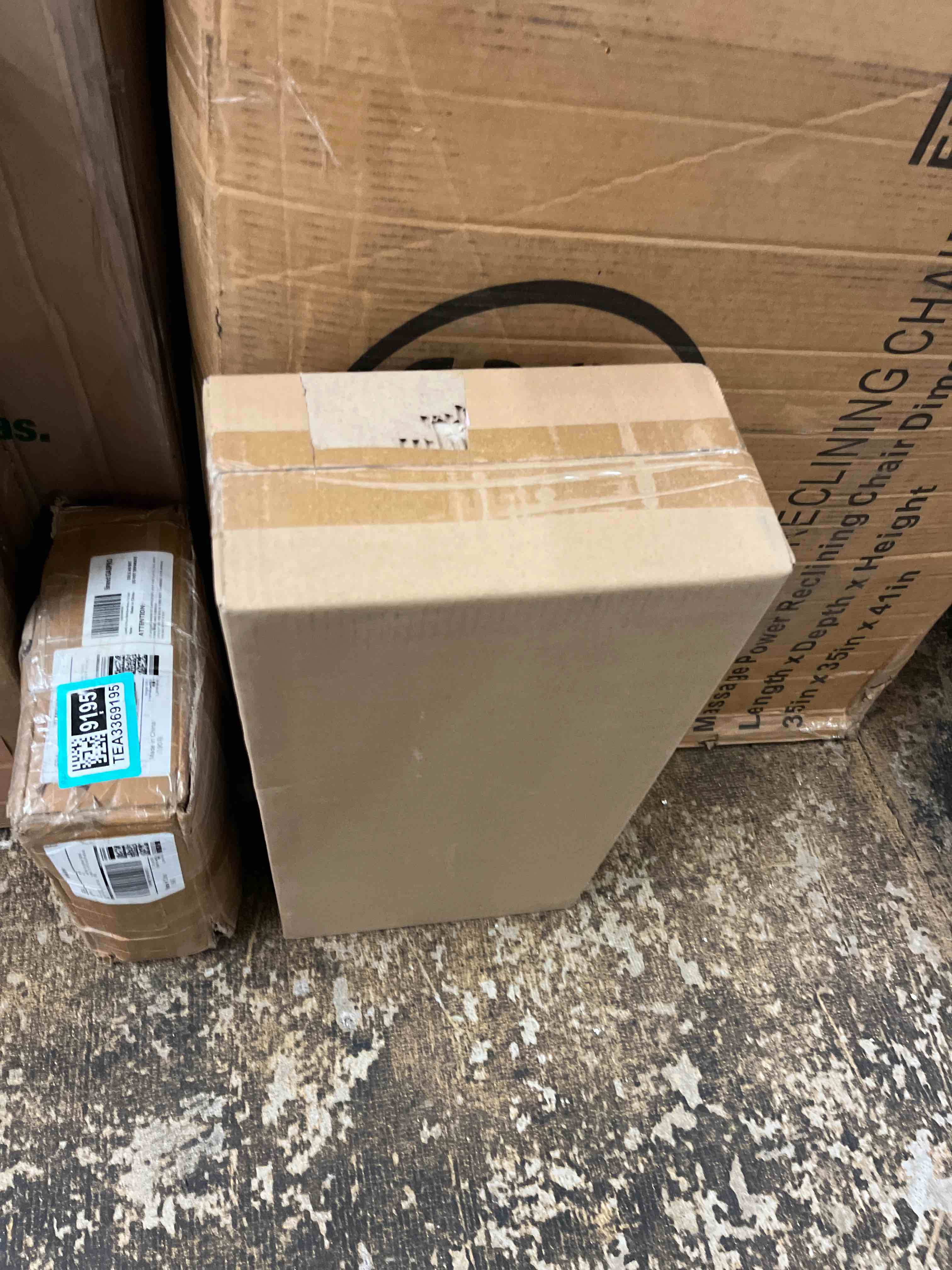 https://s3.amazonaws.com/lotting-images-prod/phillipi/TEA3369248_1754552181274.jpeg