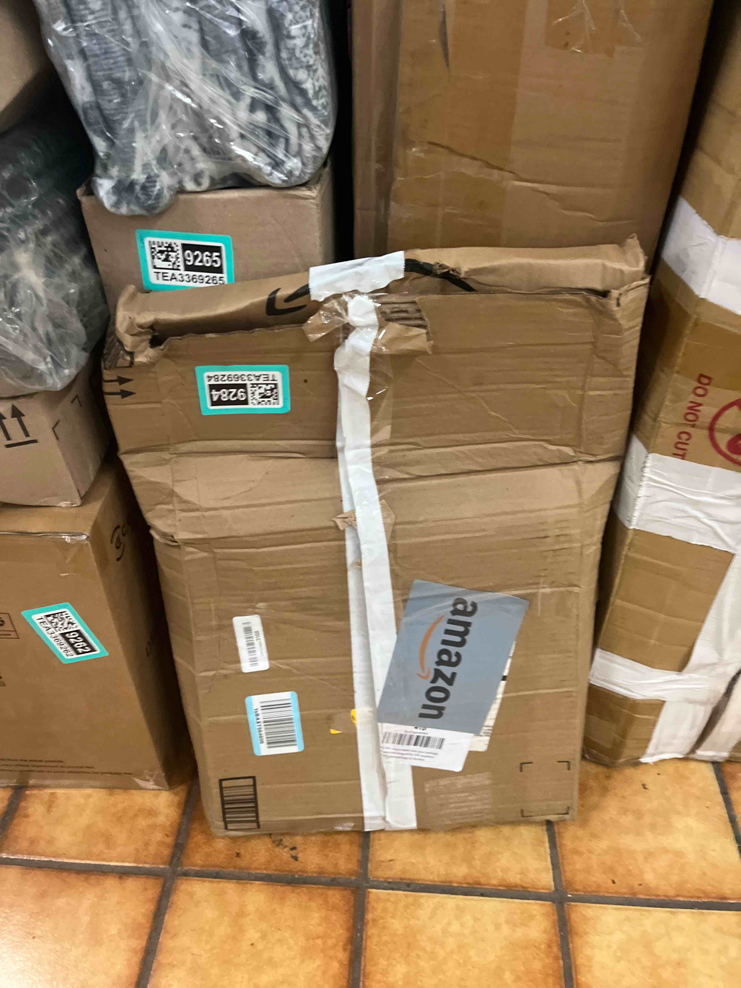 https://s3.amazonaws.com/lotting-images-prod/phillipi/TEA3369284_1754669849651.jpeg