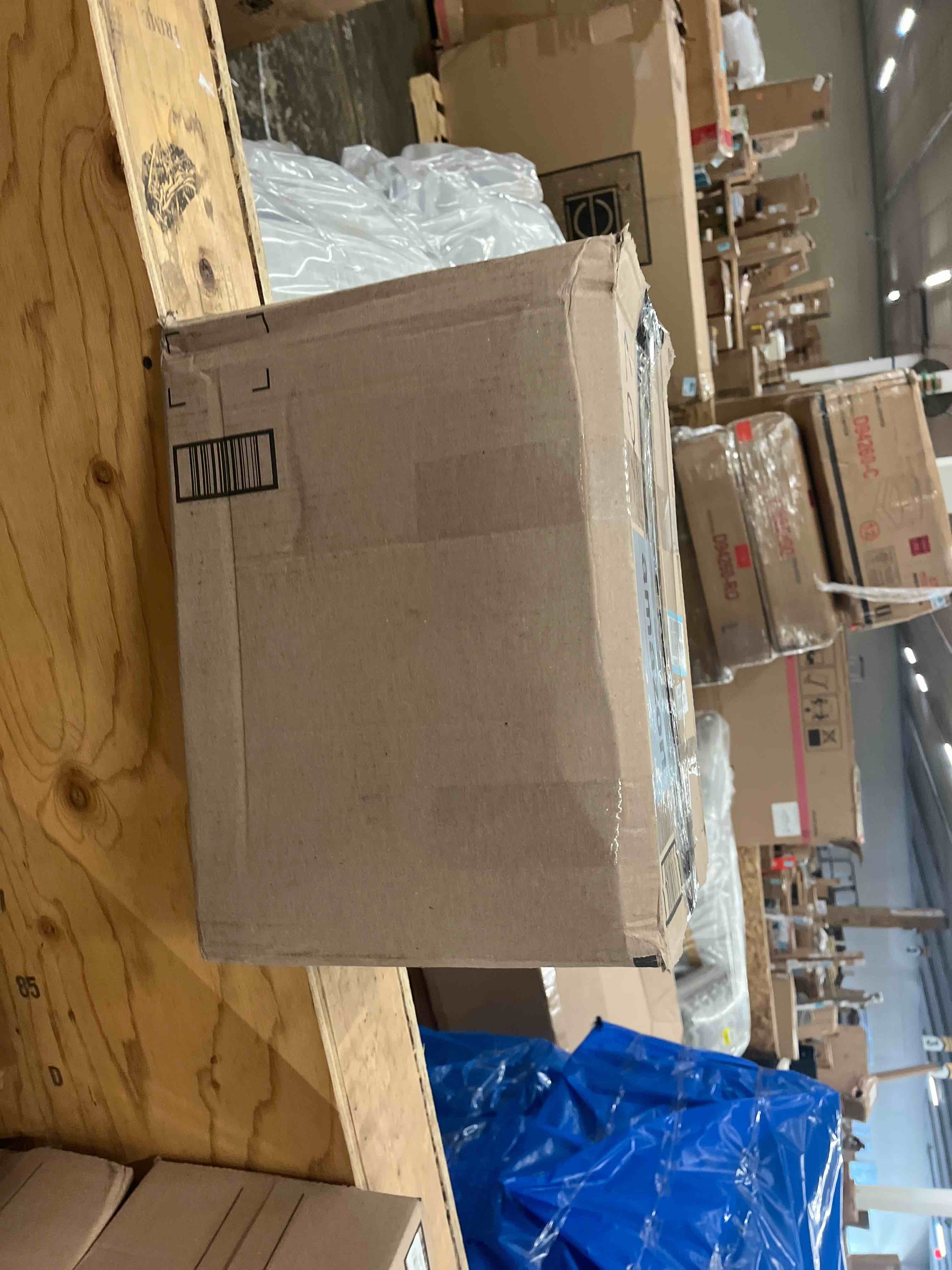 https://s3.amazonaws.com/lotting-images-prod/phillipi/TEA3369289_1754671067903.jpeg