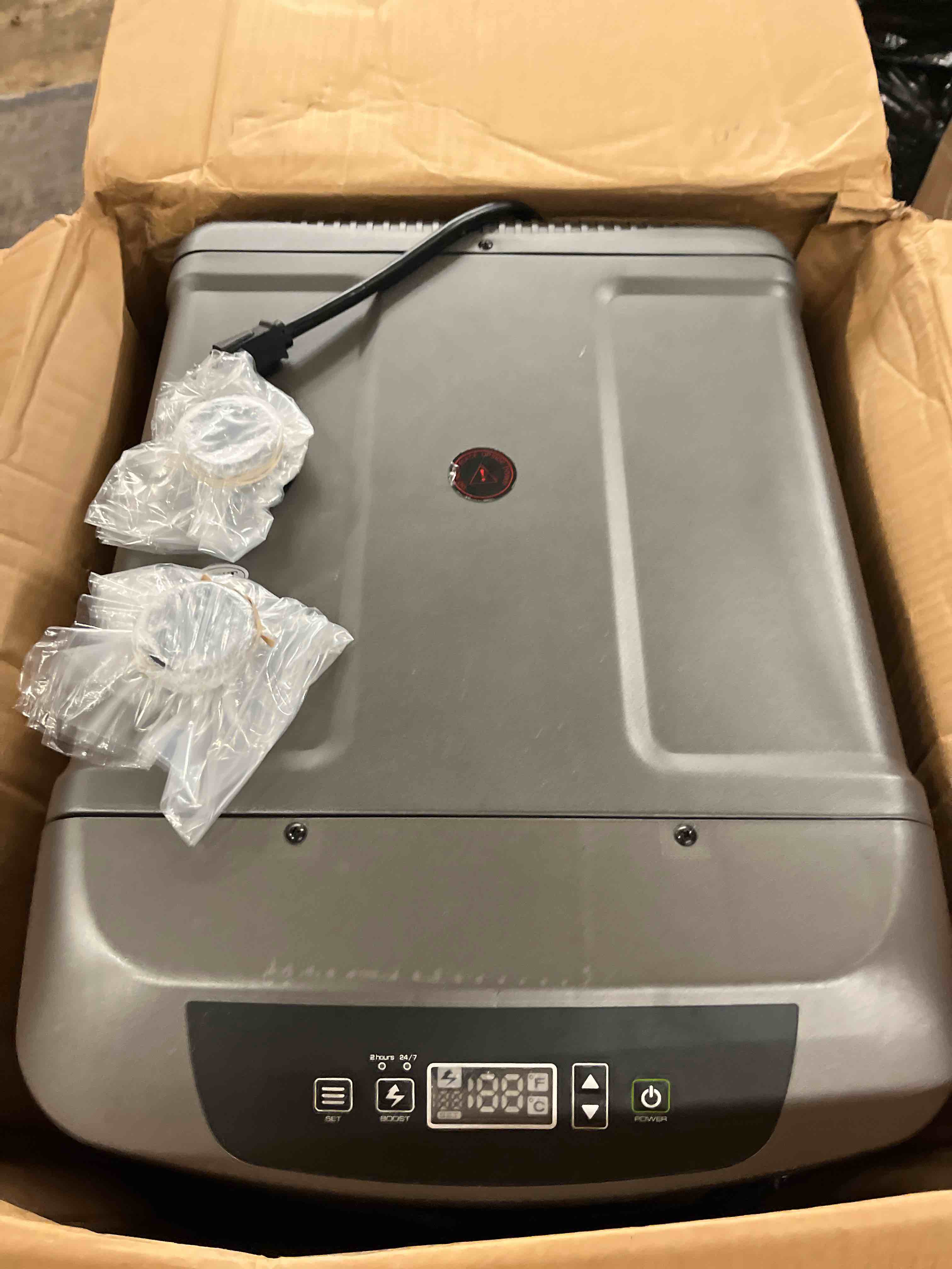 https://s3.amazonaws.com/lotting-images-prod/phillipi/TEA3369357_1754662509836.jpeg