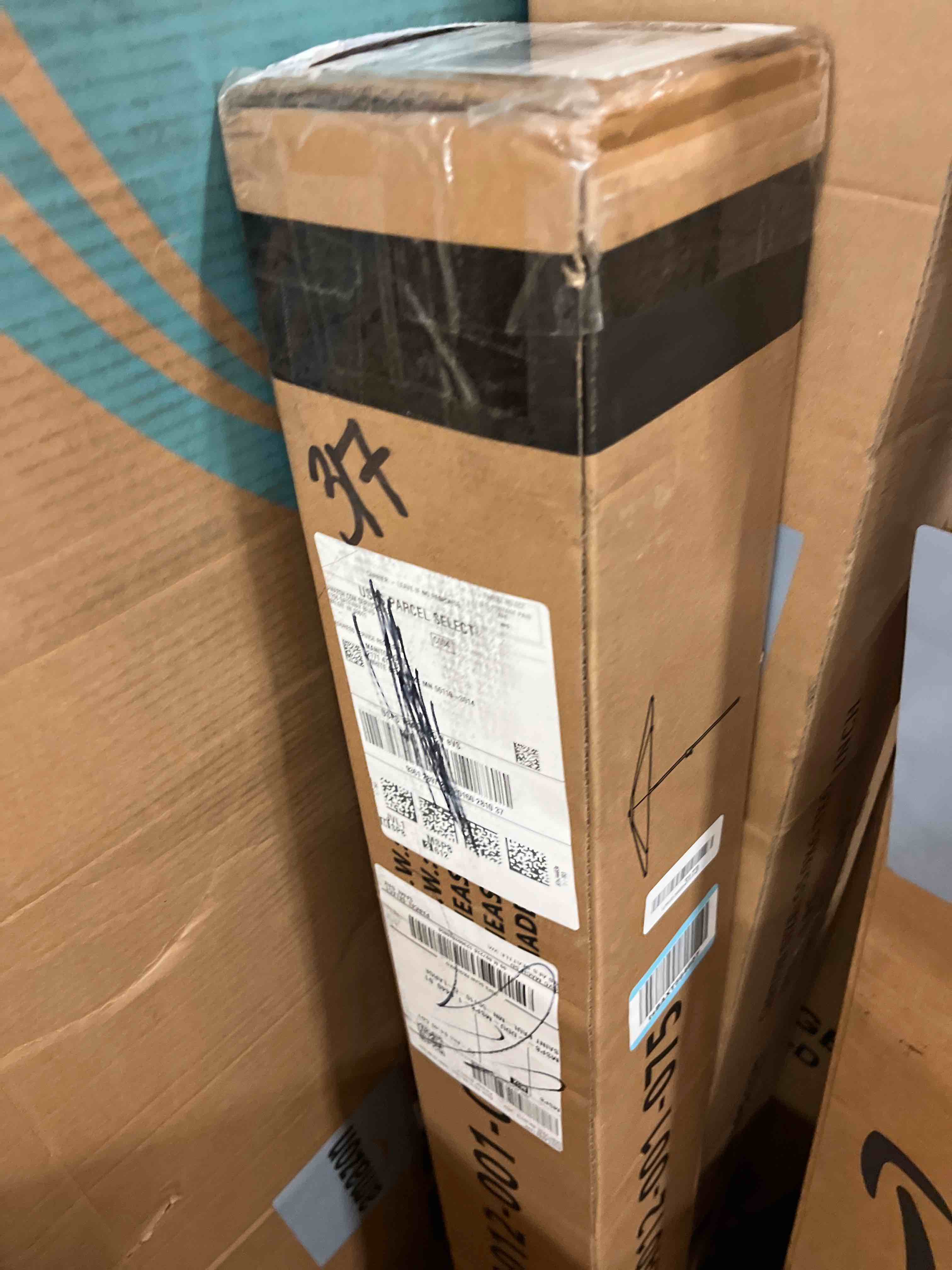 https://s3.amazonaws.com/lotting-images-prod/phillipi/TEA3369408_1754666452835.jpeg