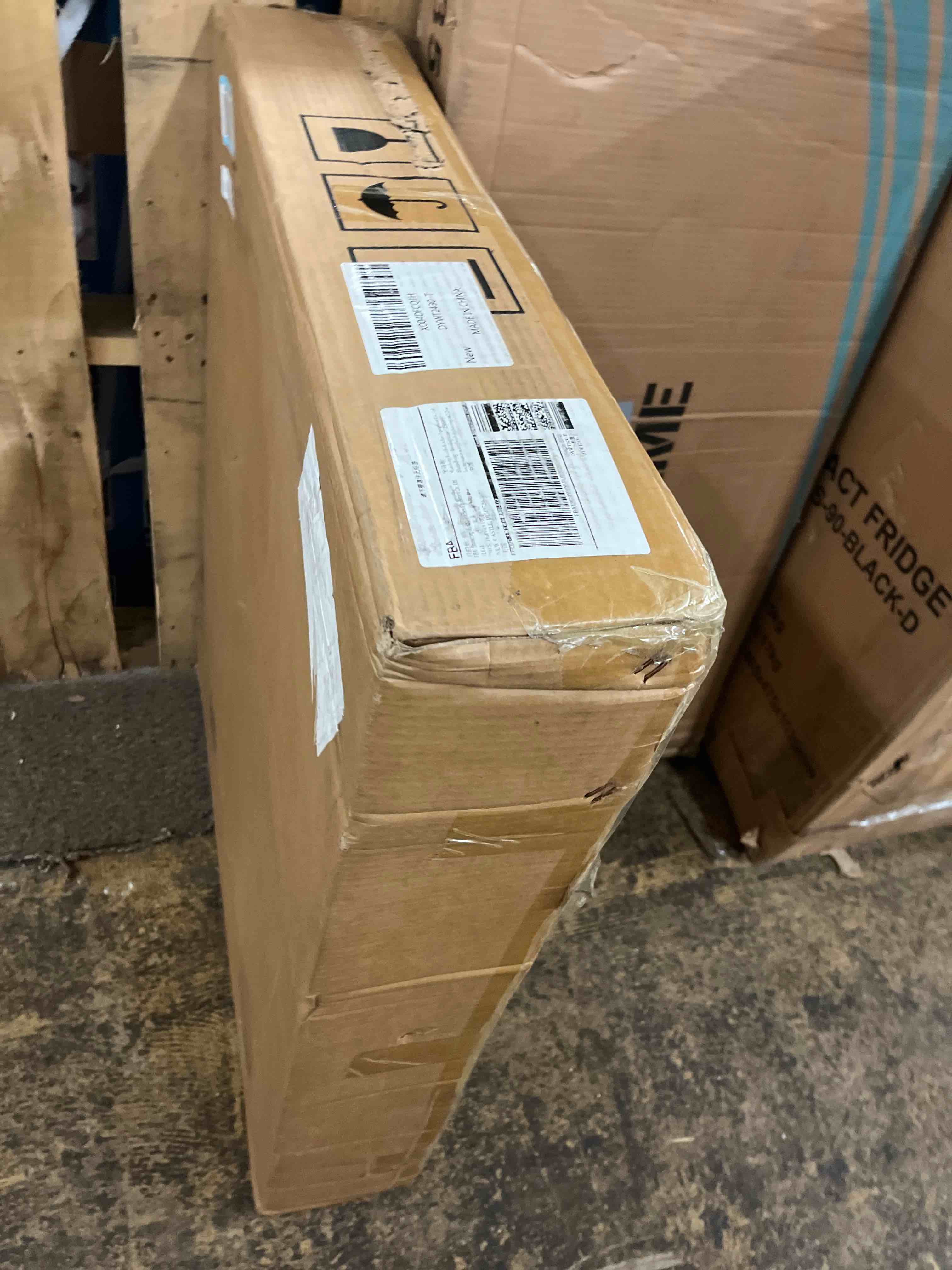 https://s3.amazonaws.com/lotting-images-prod/phillipi/TEA3369413_1754665766649.jpeg