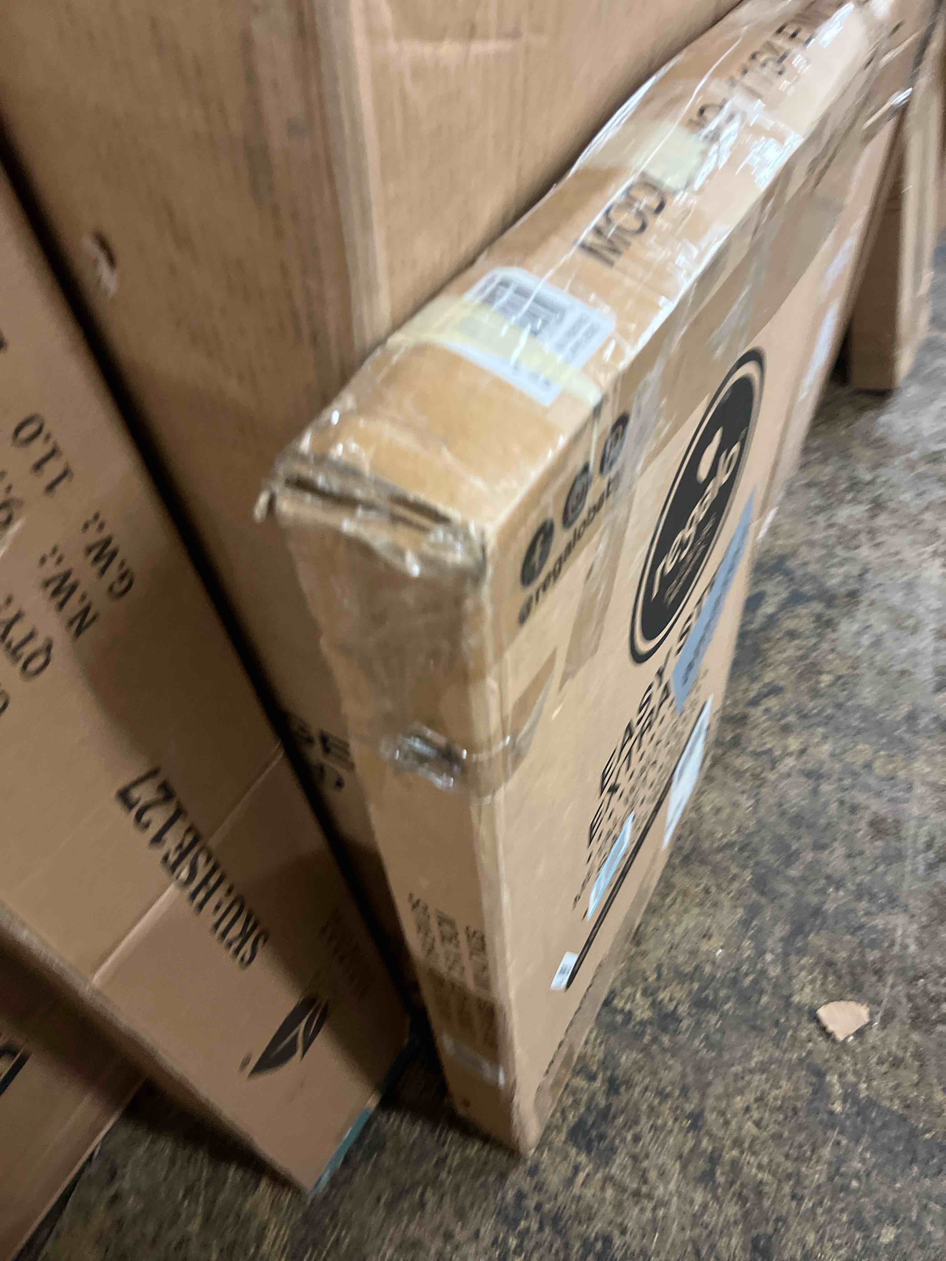 https://s3.amazonaws.com/lotting-images-prod/phillipi/TEA3369420_1754666059438.jpeg