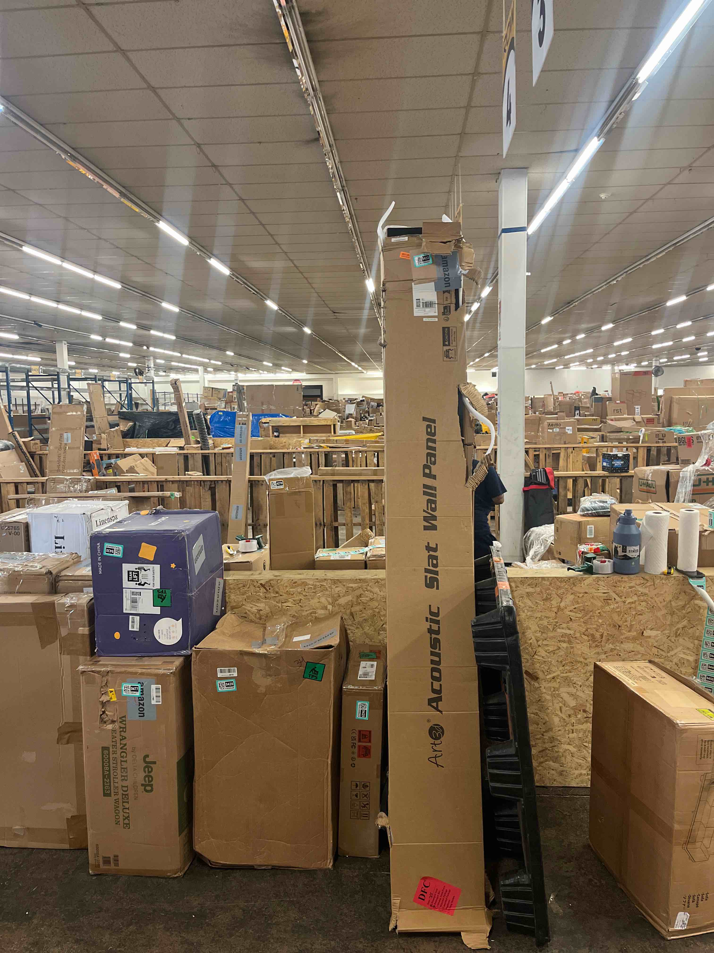 https://s3.amazonaws.com/lotting-images-prod/phillipi/TEA3369433_1754936761845.jpeg