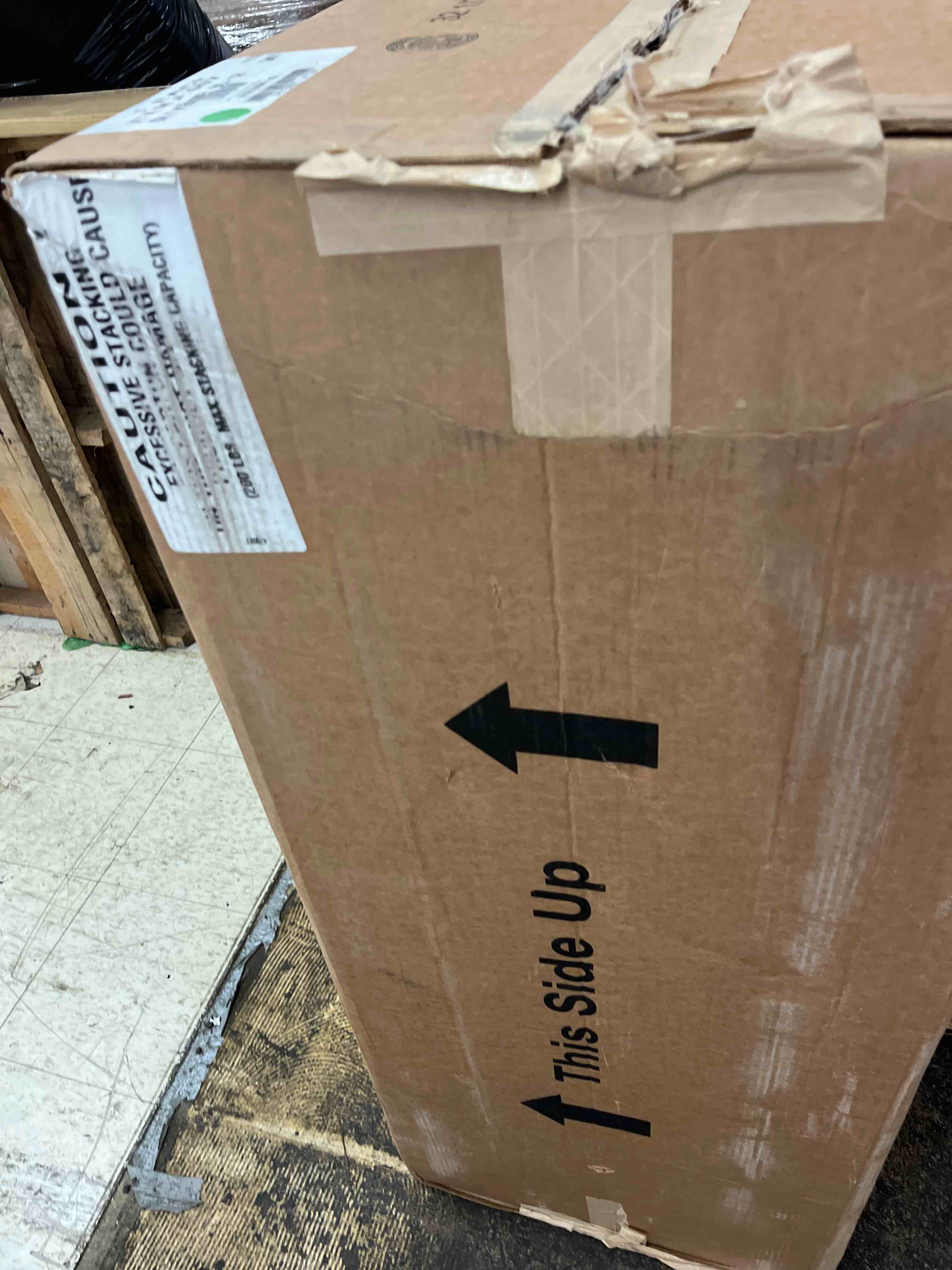 https://s3.amazonaws.com/lotting-images-prod/phillipi/TEA3369495_1754932294428.jpeg