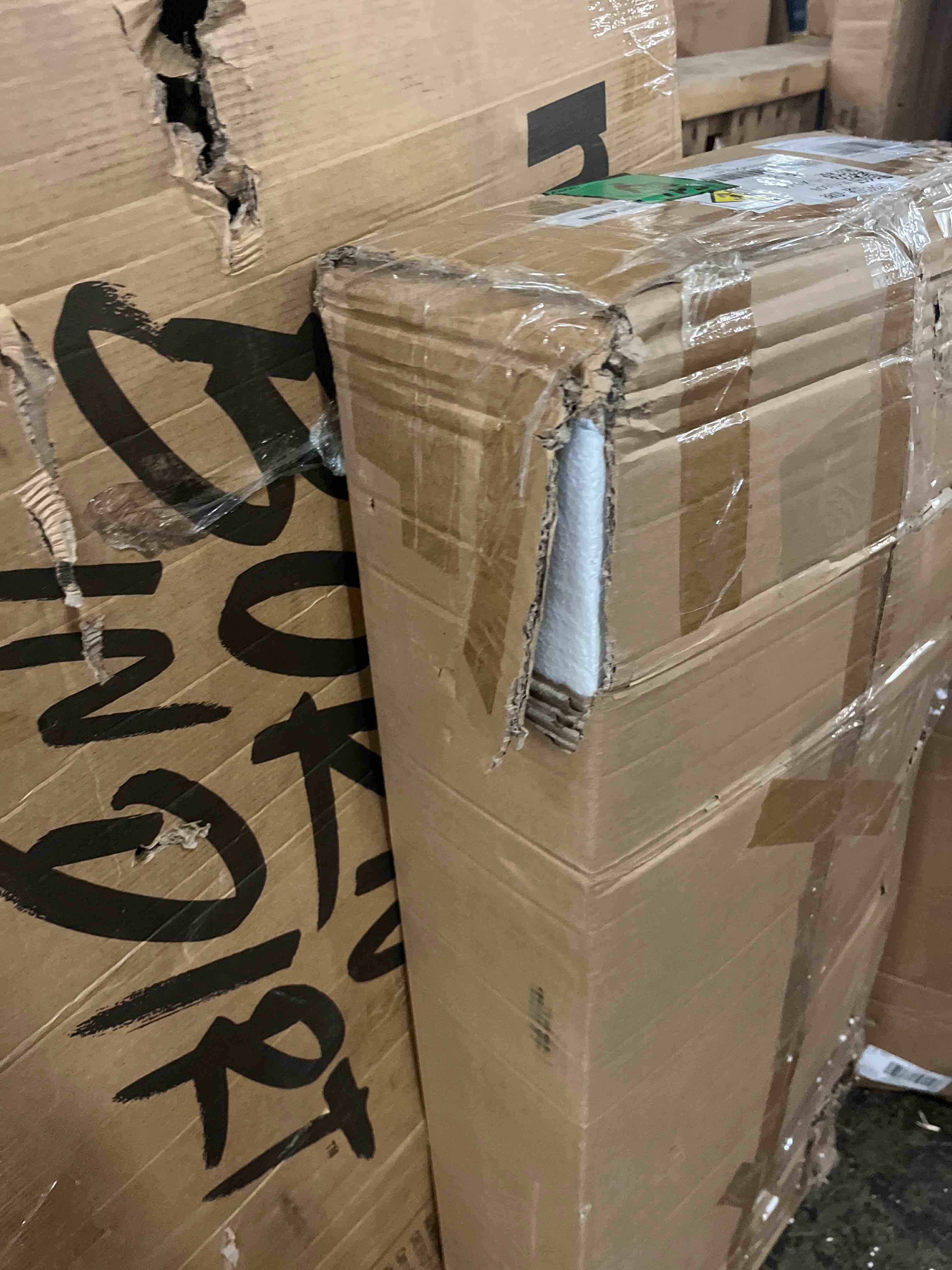 https://s3.amazonaws.com/lotting-images-prod/phillipi/TEA3369628_1754952582212.jpeg
