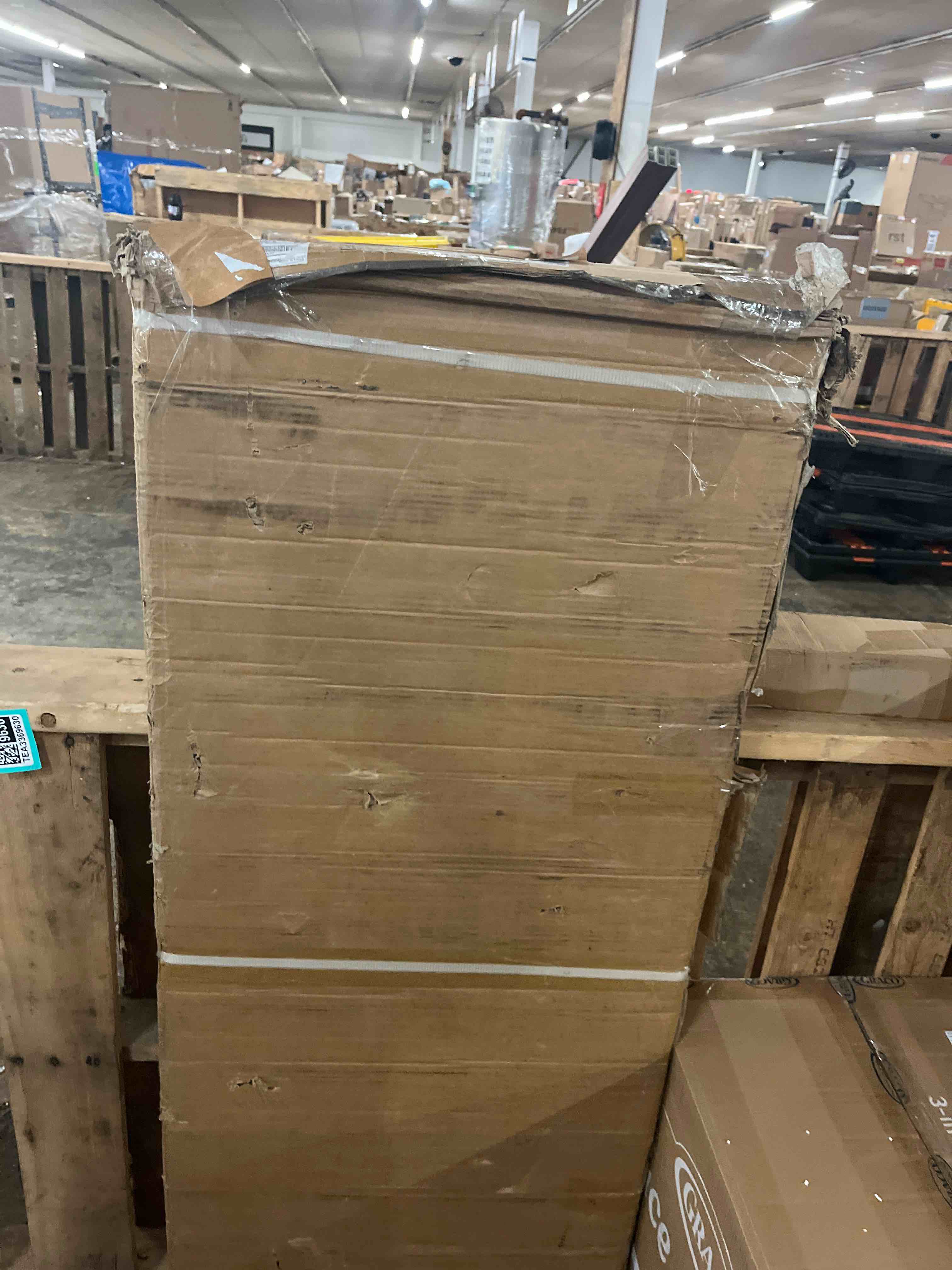 https://s3.amazonaws.com/lotting-images-prod/phillipi/TEA3369631_1754951804843.jpeg