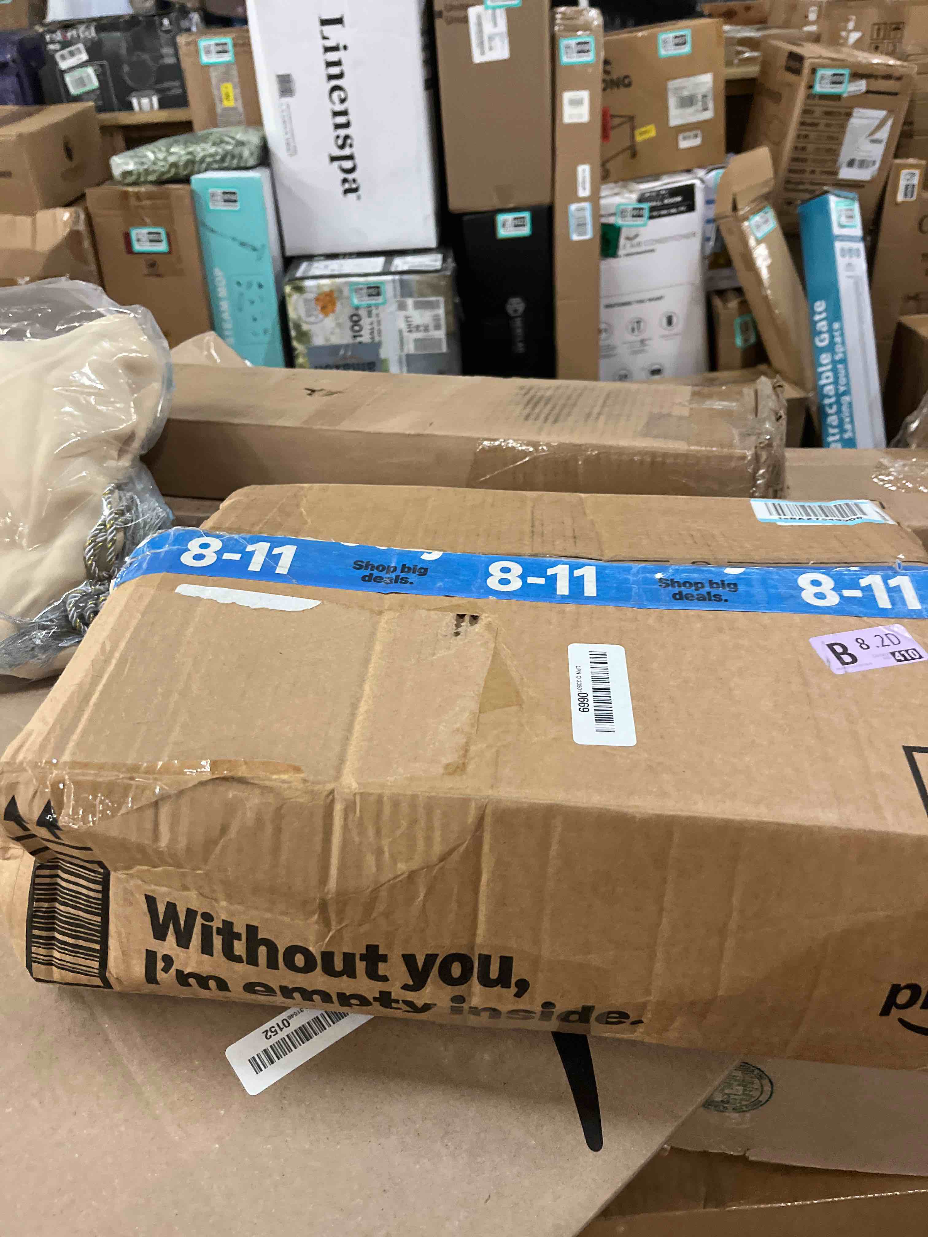 https://s3.amazonaws.com/lotting-images-prod/phillipi/TEA3369661_1754955980944.jpeg